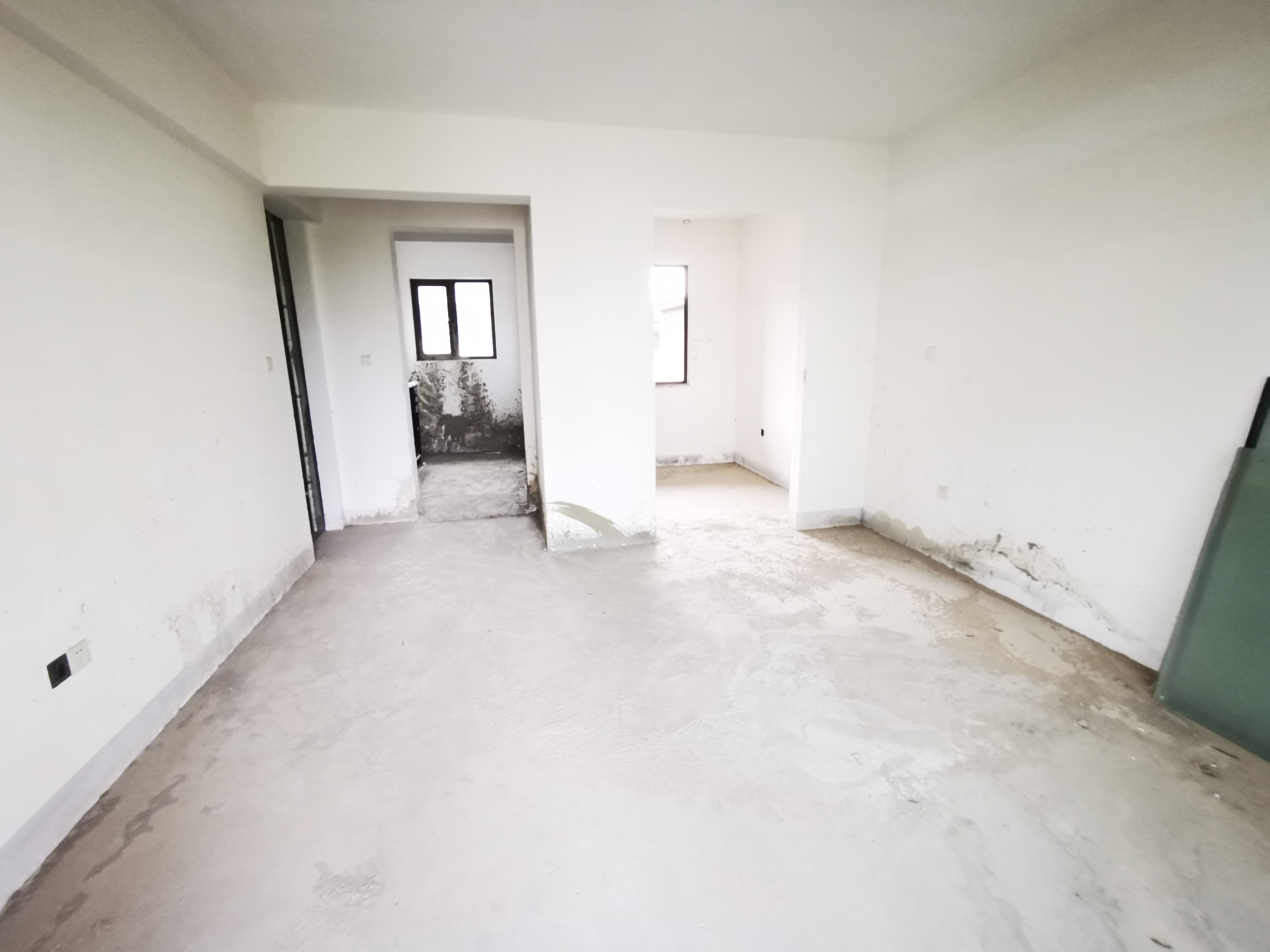 玖熙墅 4室2厅3卫 200m²
