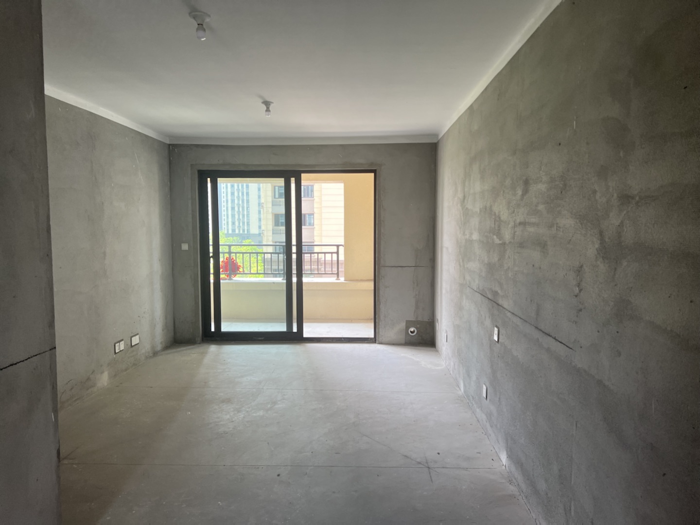 观澜台 3室2厅2卫 102.00m²