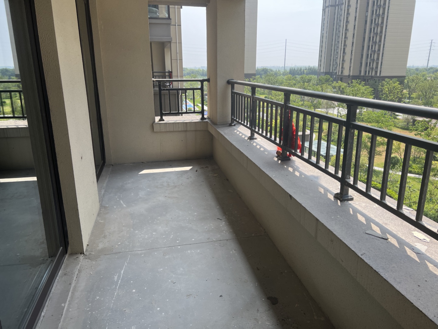观澜台 3室2厅2卫 102.00m&sup2;