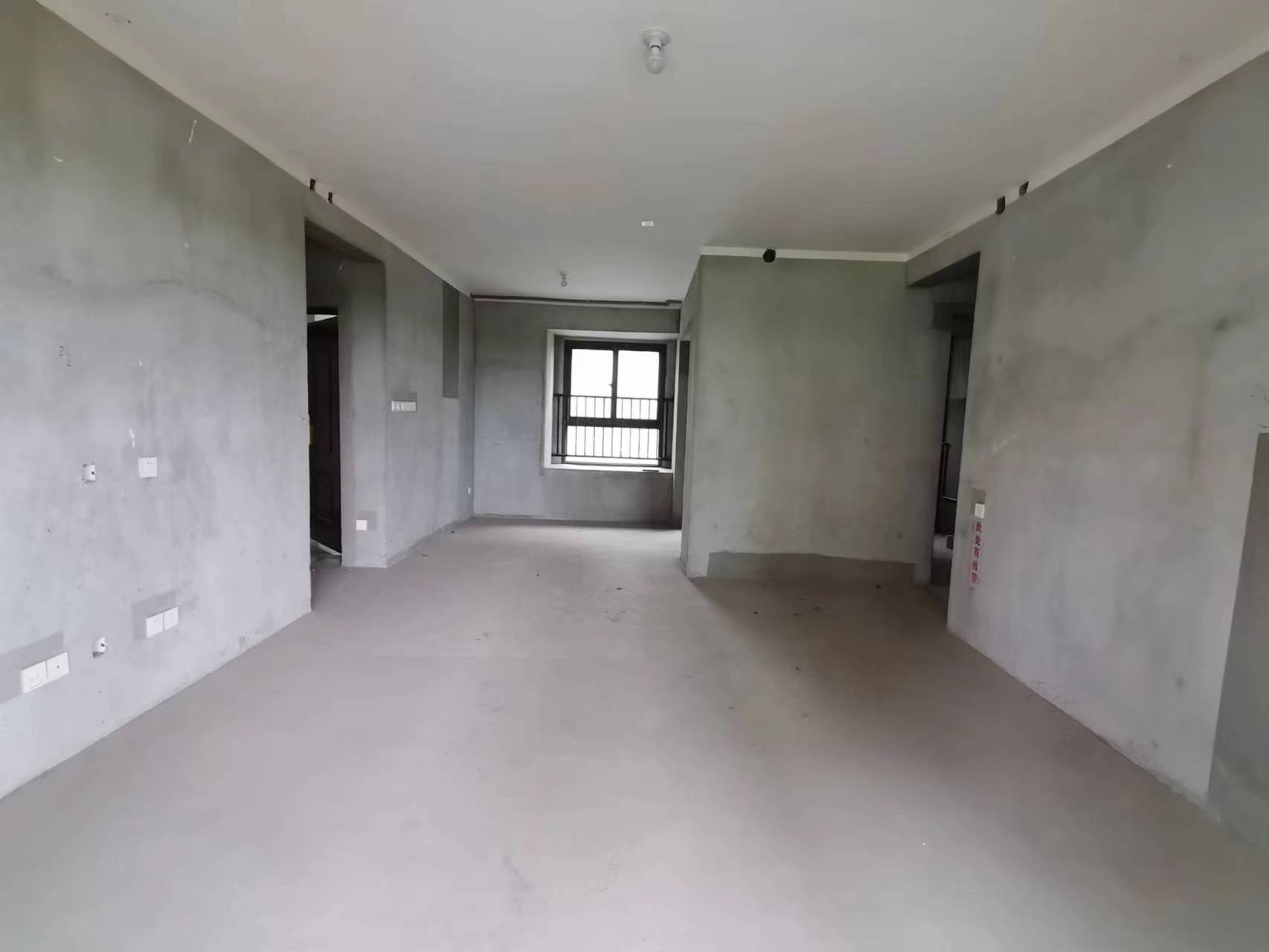 观澜台 4室2厅2卫 138m²