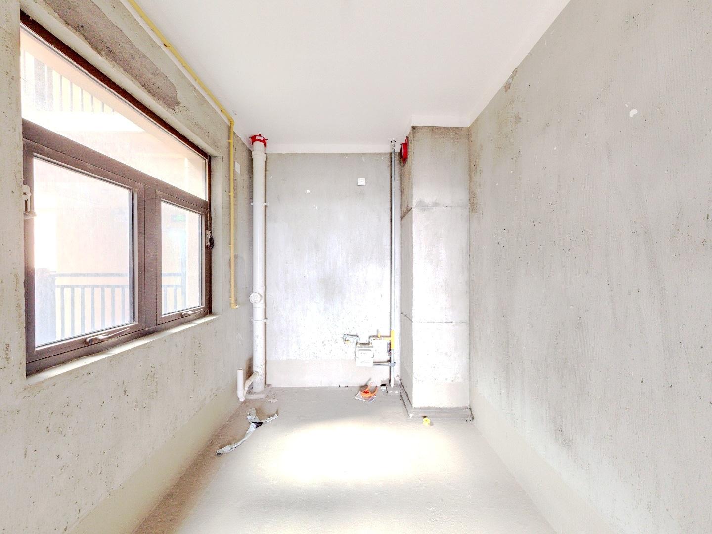 华强城 3室2厅2卫 123.89m&sup2;
