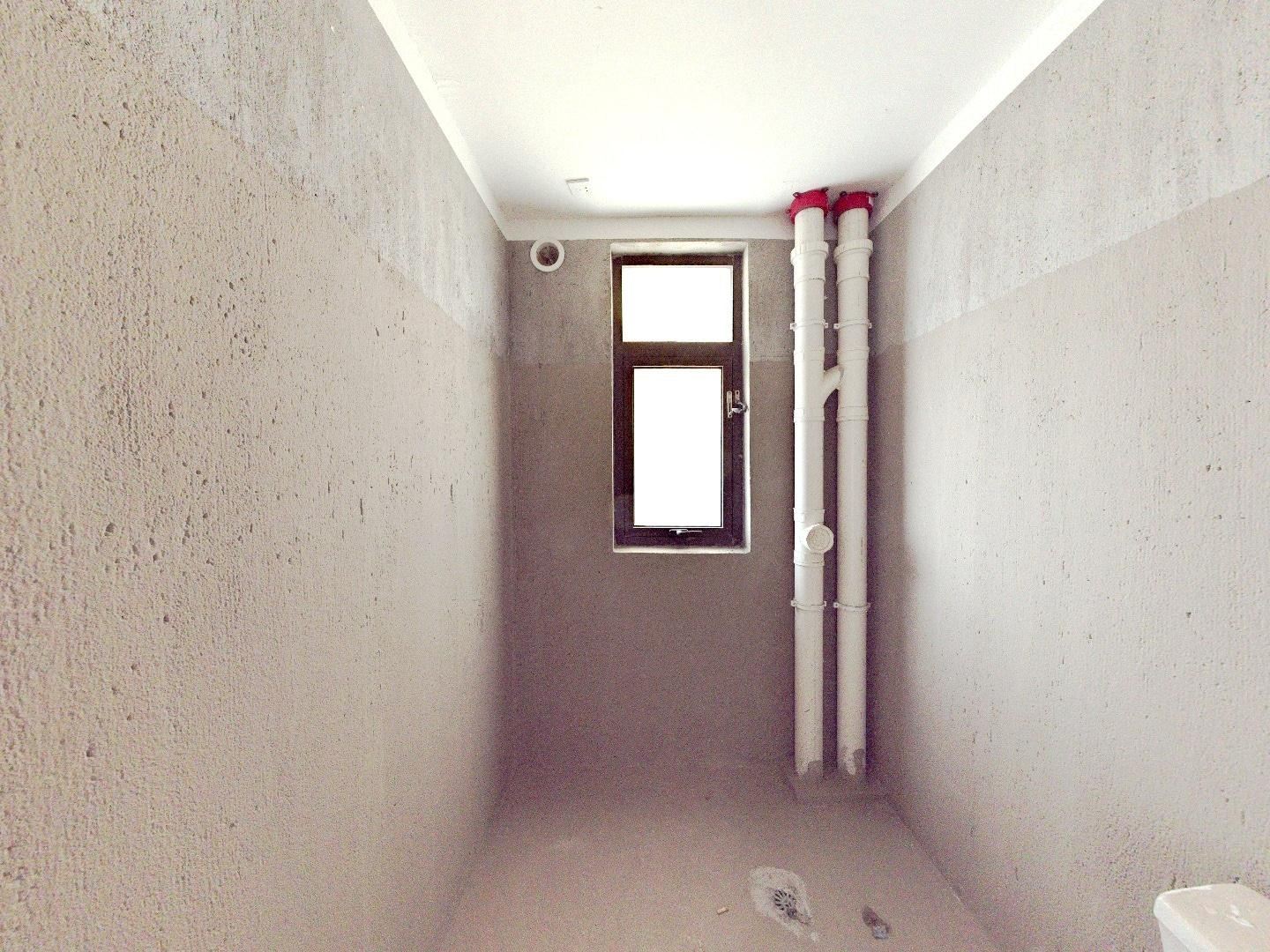 华强城 3室2厅2卫 123.89m&sup2;