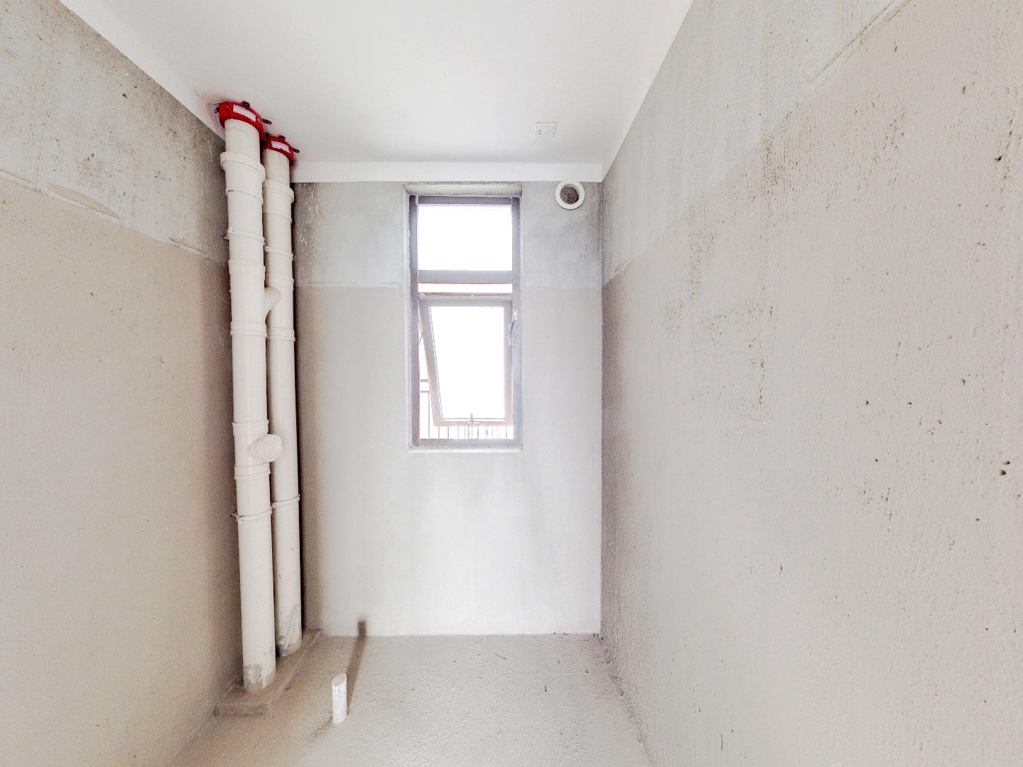 华强城 3室2厅2卫 123.89m&sup2;