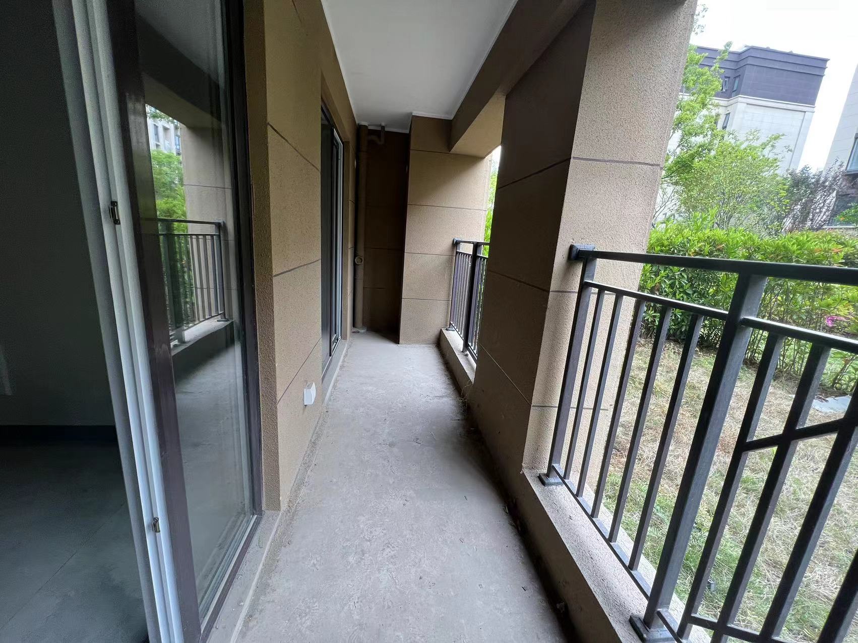 金地繁茂里 4室2厅2卫 120m&sup2;