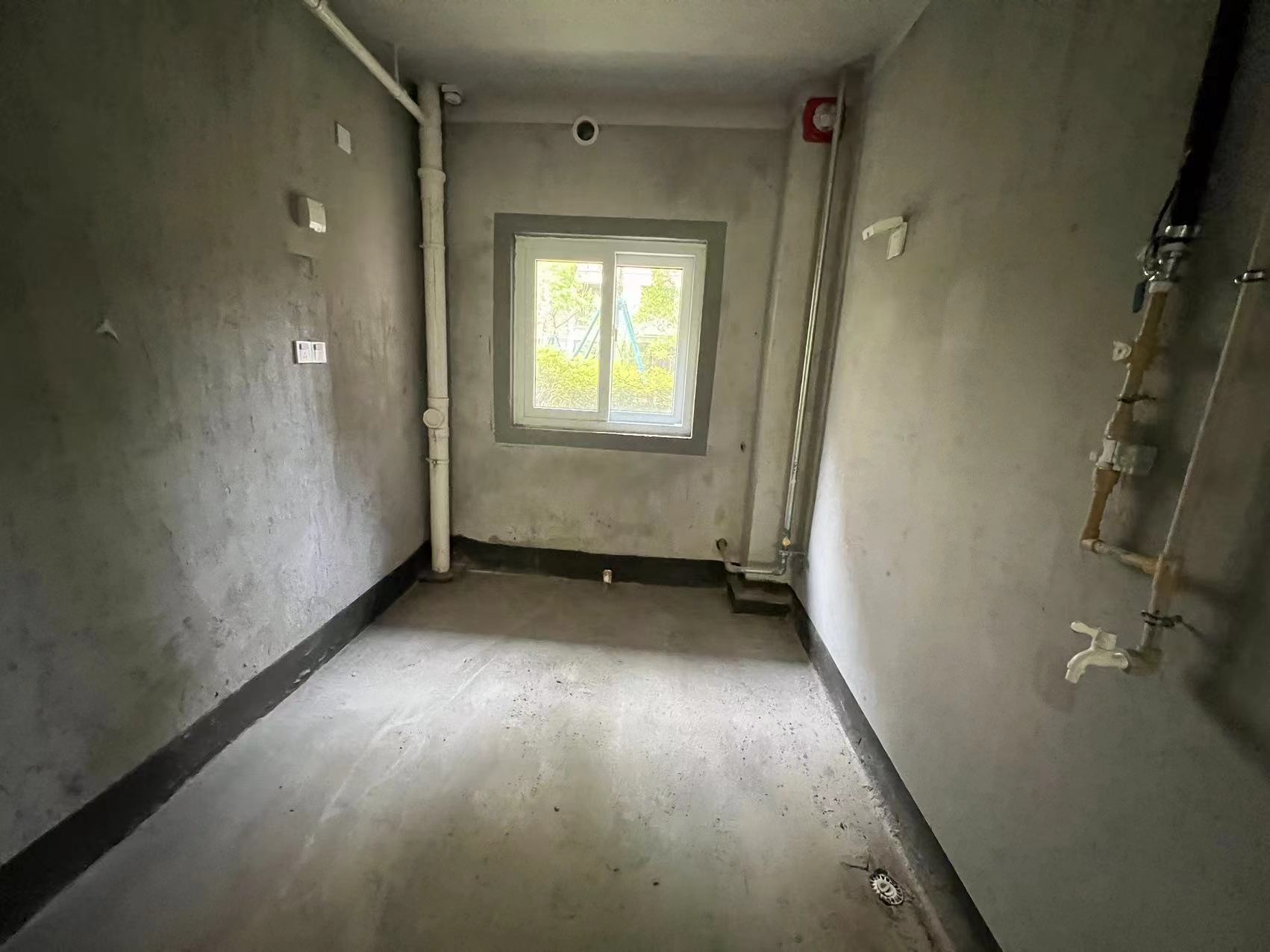 金地繁茂里 4室2厅2卫 120m&sup2;