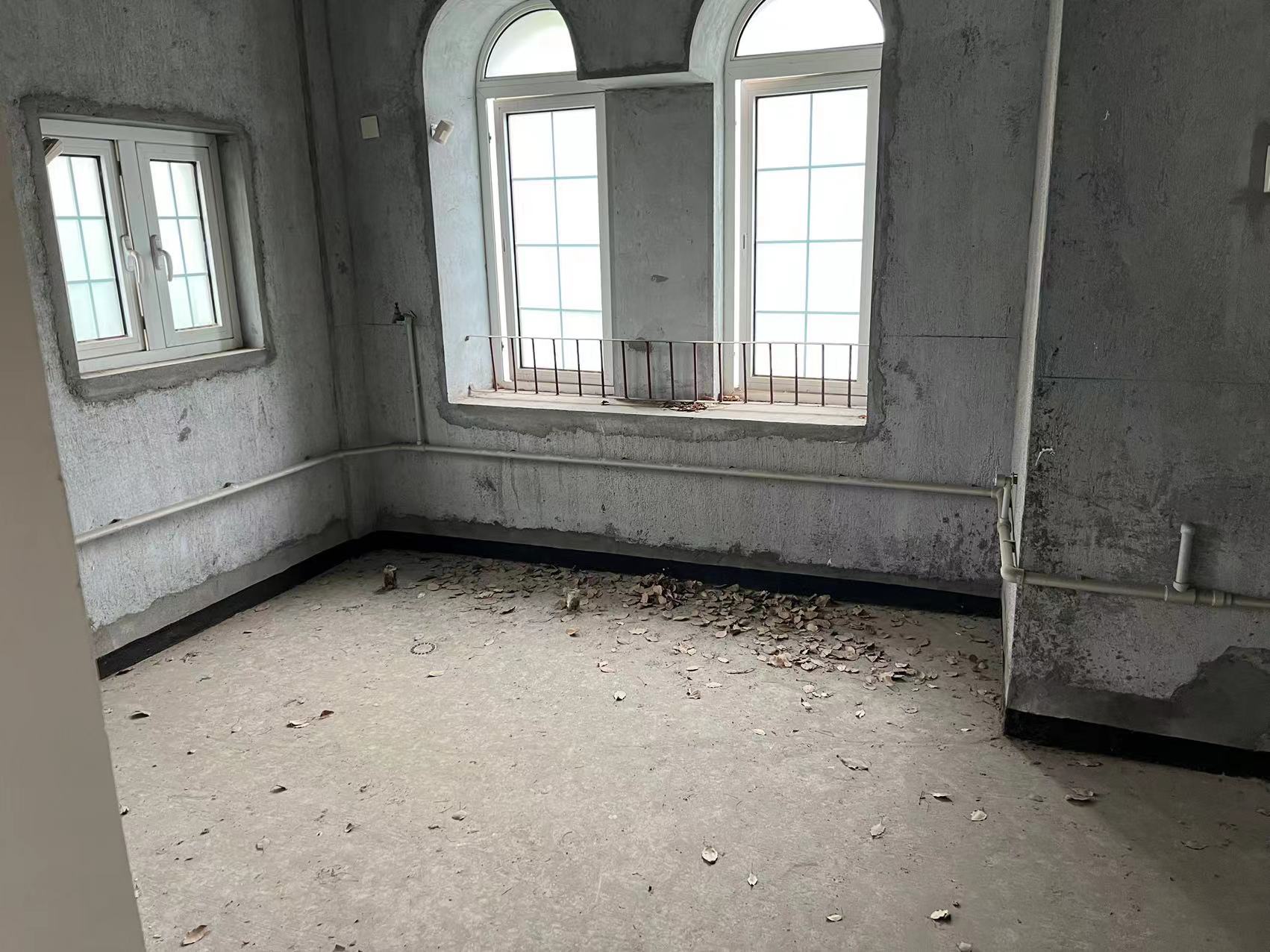 优山美地花园南区 5室2厅4卫 288.00m&sup2;