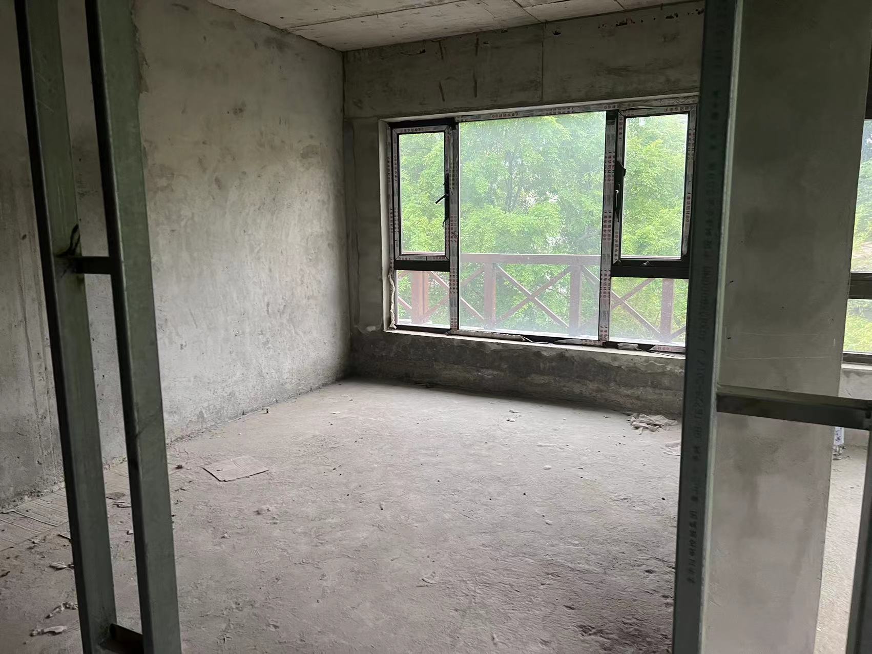 优山美地花园南区 5室2厅4卫 288.00m&sup2;