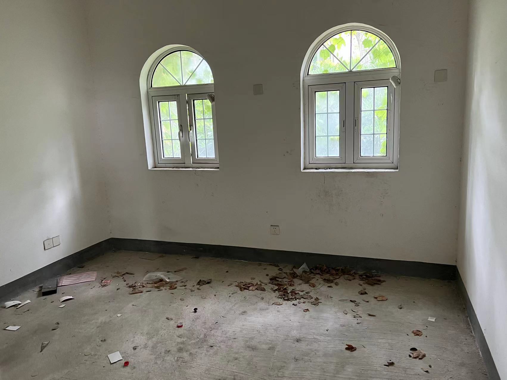 优山美地花园南区 5室2厅4卫 288.00m&sup2;