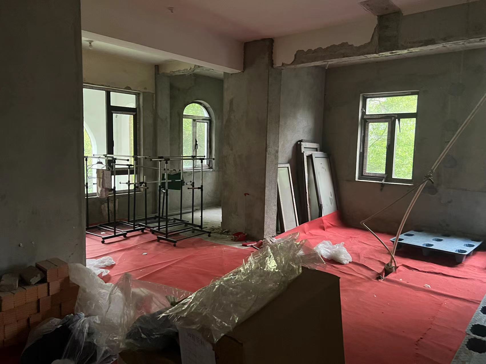 优山美地花园南区 5室2厅4卫 288.00m&sup2;