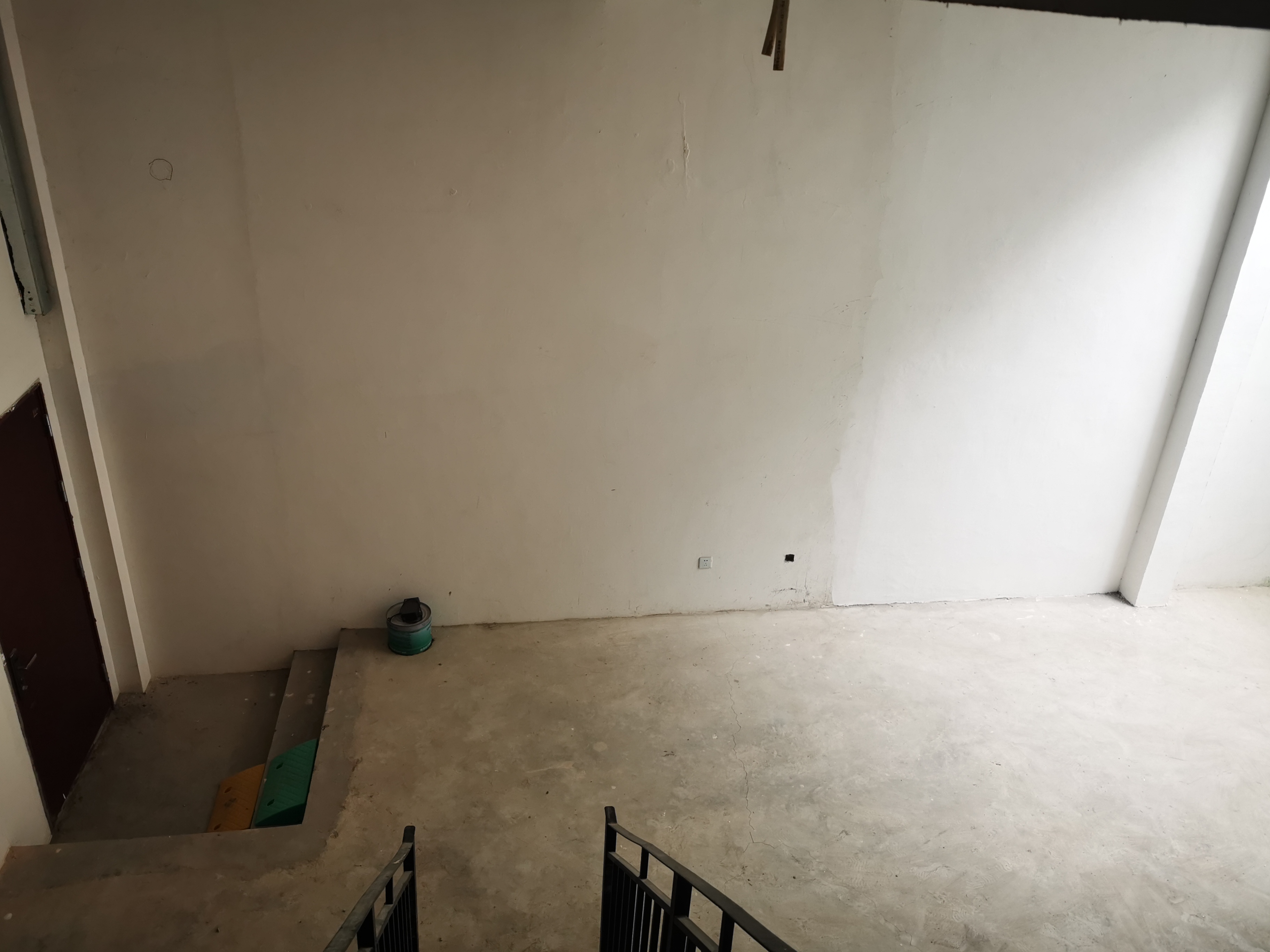 德庆苑 4室2厅2卫 200m&sup2;