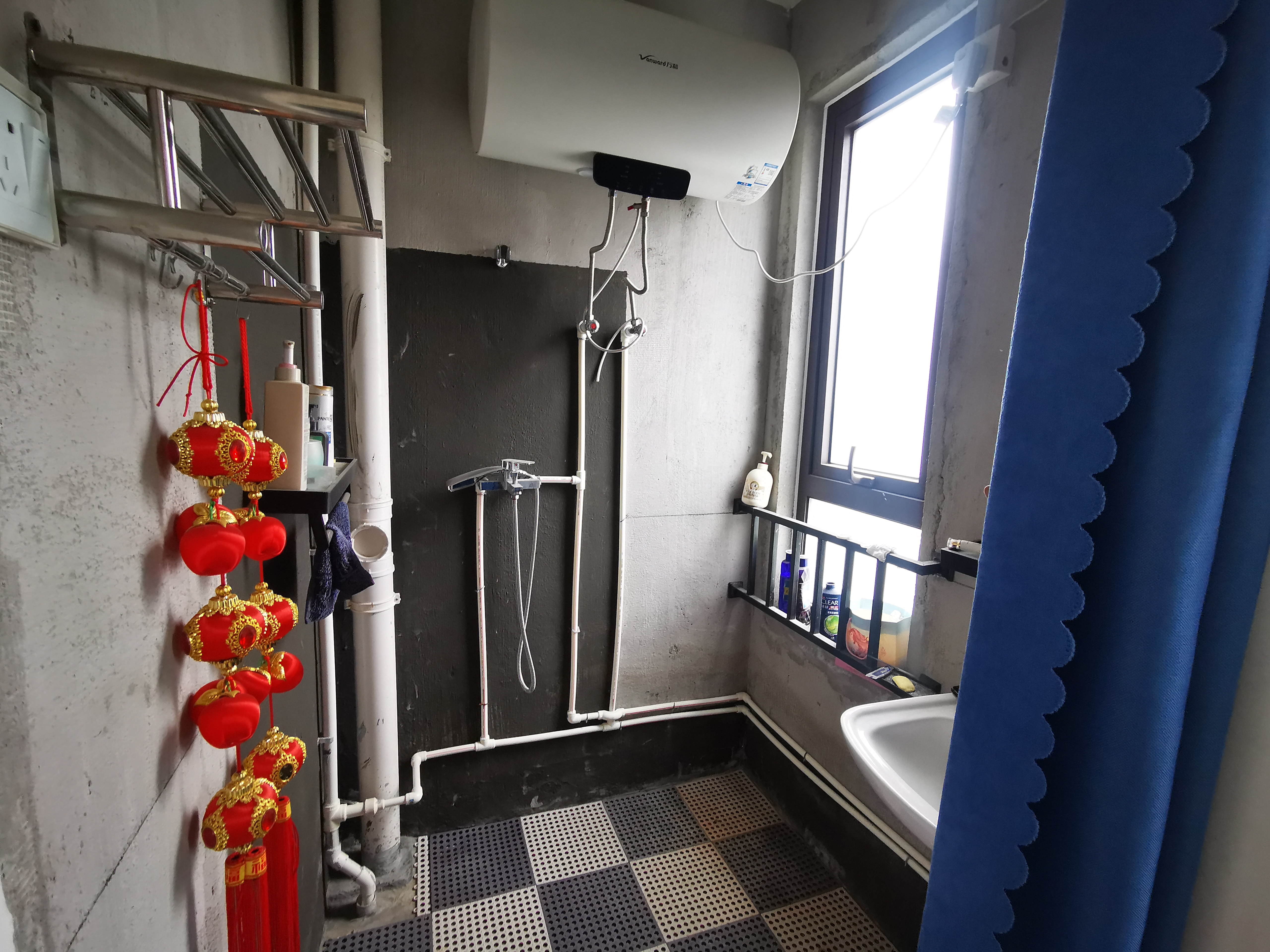 德庆苑 4室2厅2卫 200m&sup2;