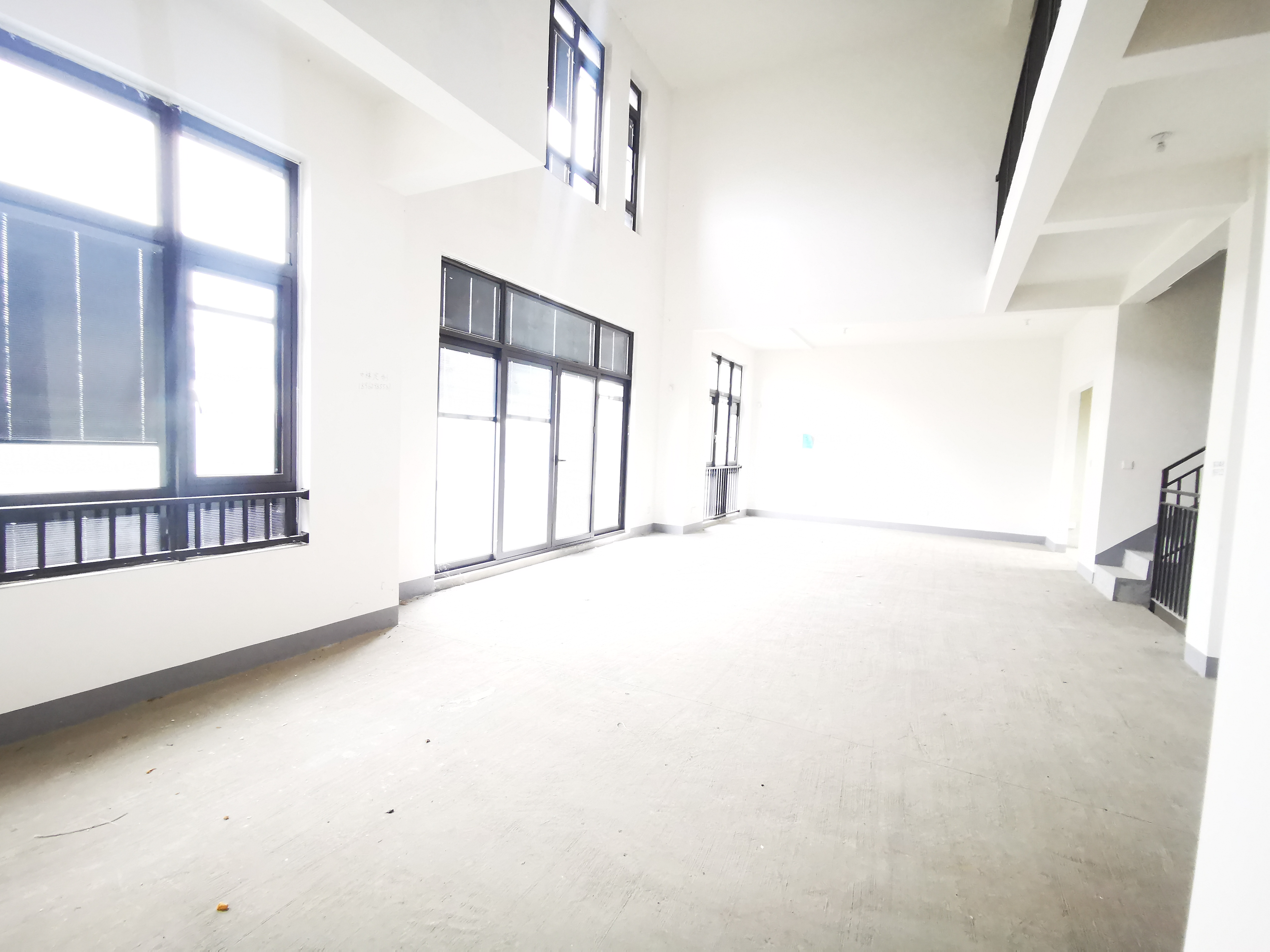 紫御四季 5室2厅2卫 220m²