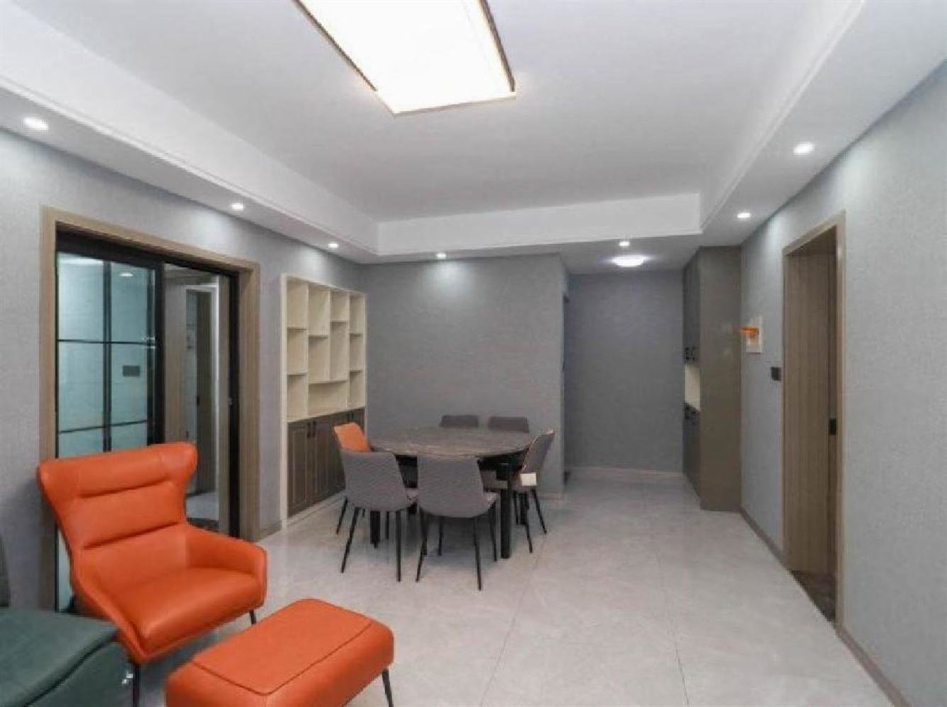 虹南小区 3室2厅1卫 99m²