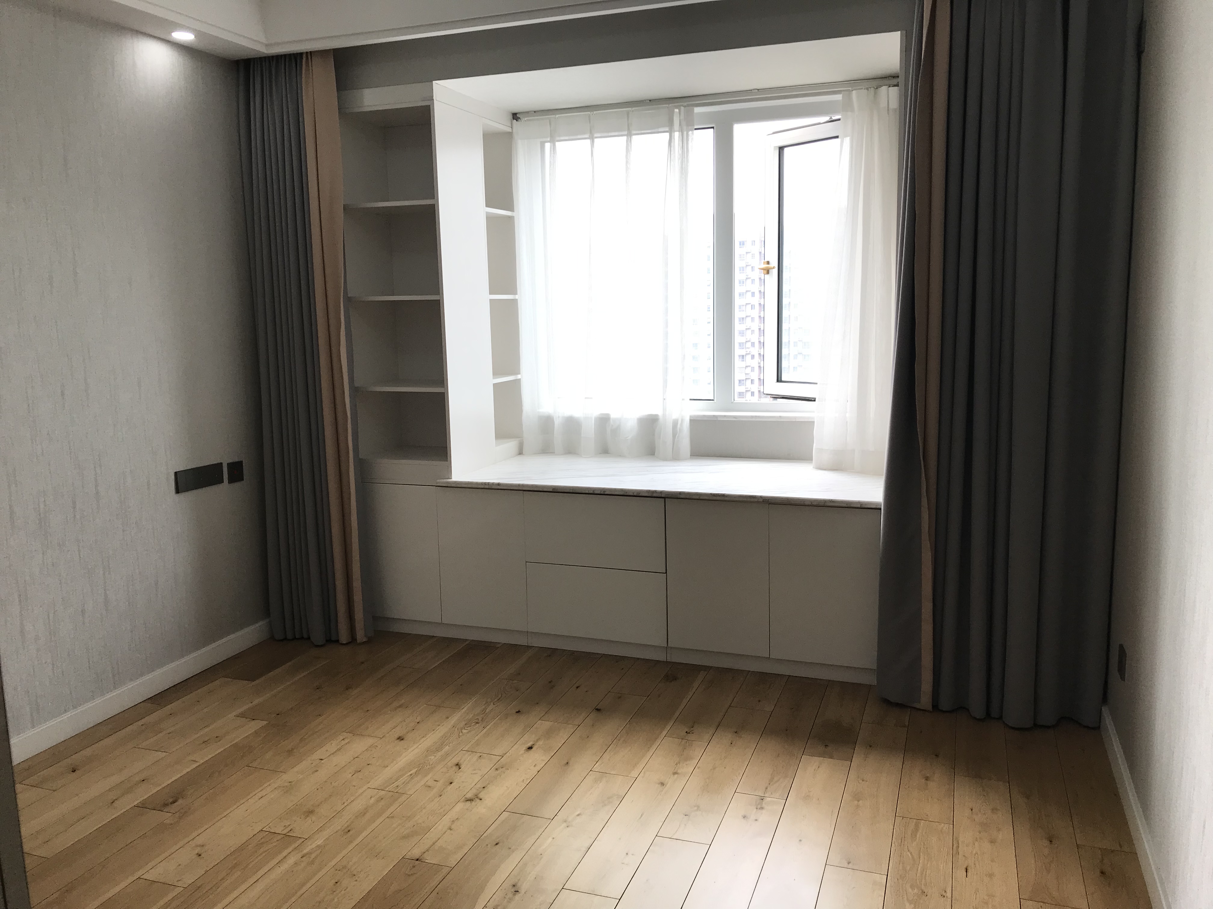 景瑞御府 4室2厅2卫 148m&sup2;