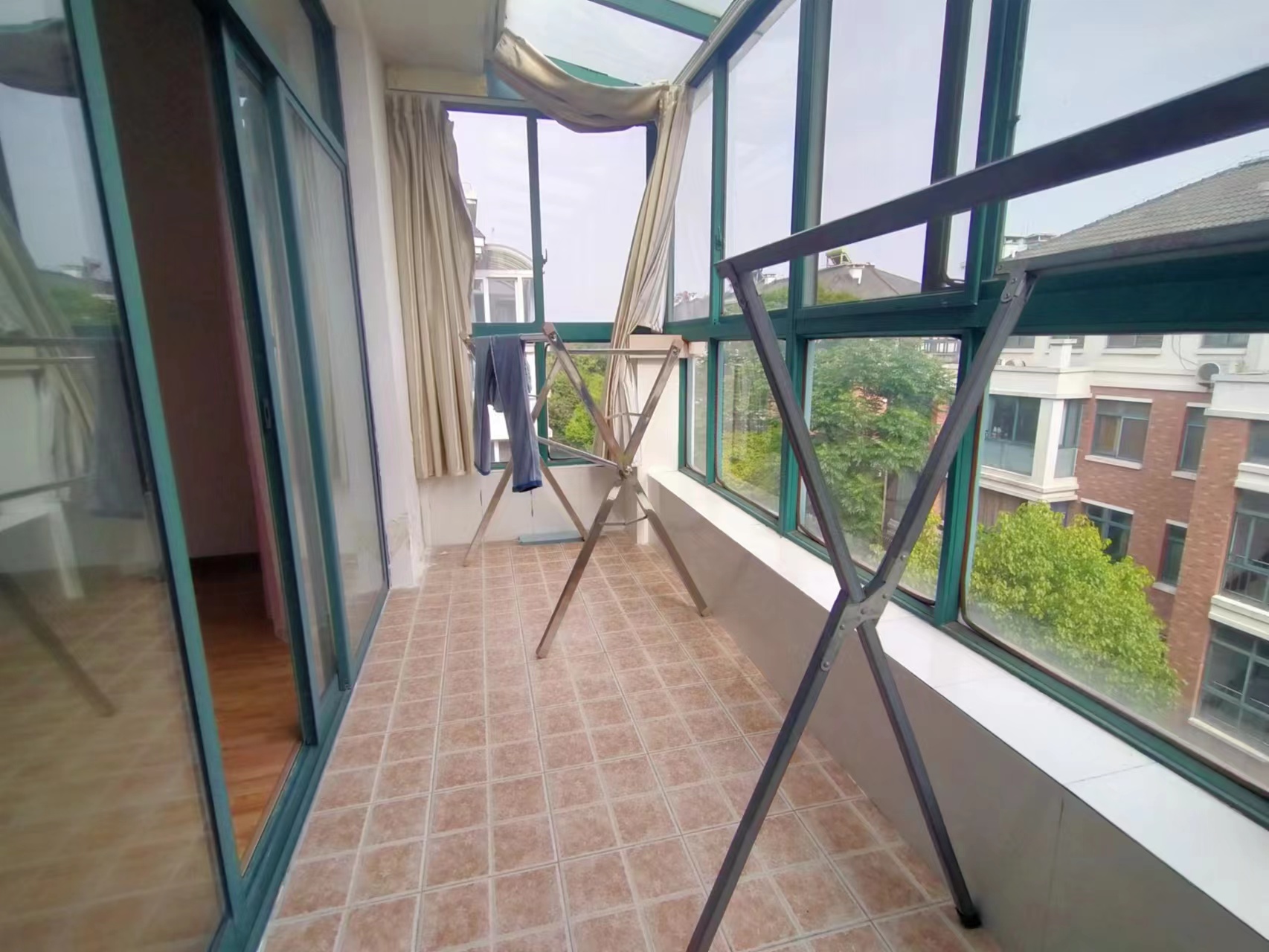 凤凰莱茵苑 2室1厅1卫 128.00m&sup2;