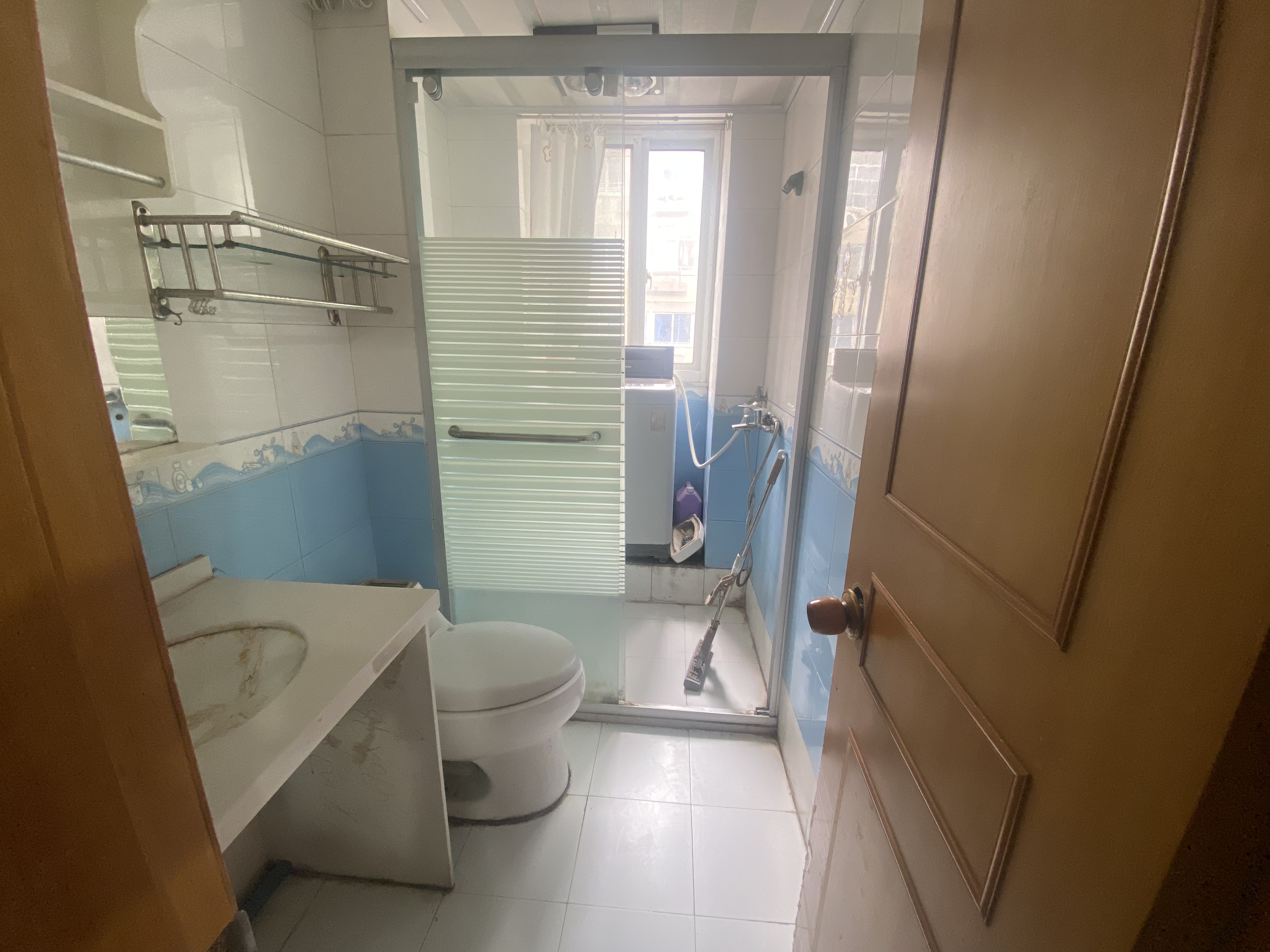 海港新村 3室1厅1卫 78.00m&sup2;