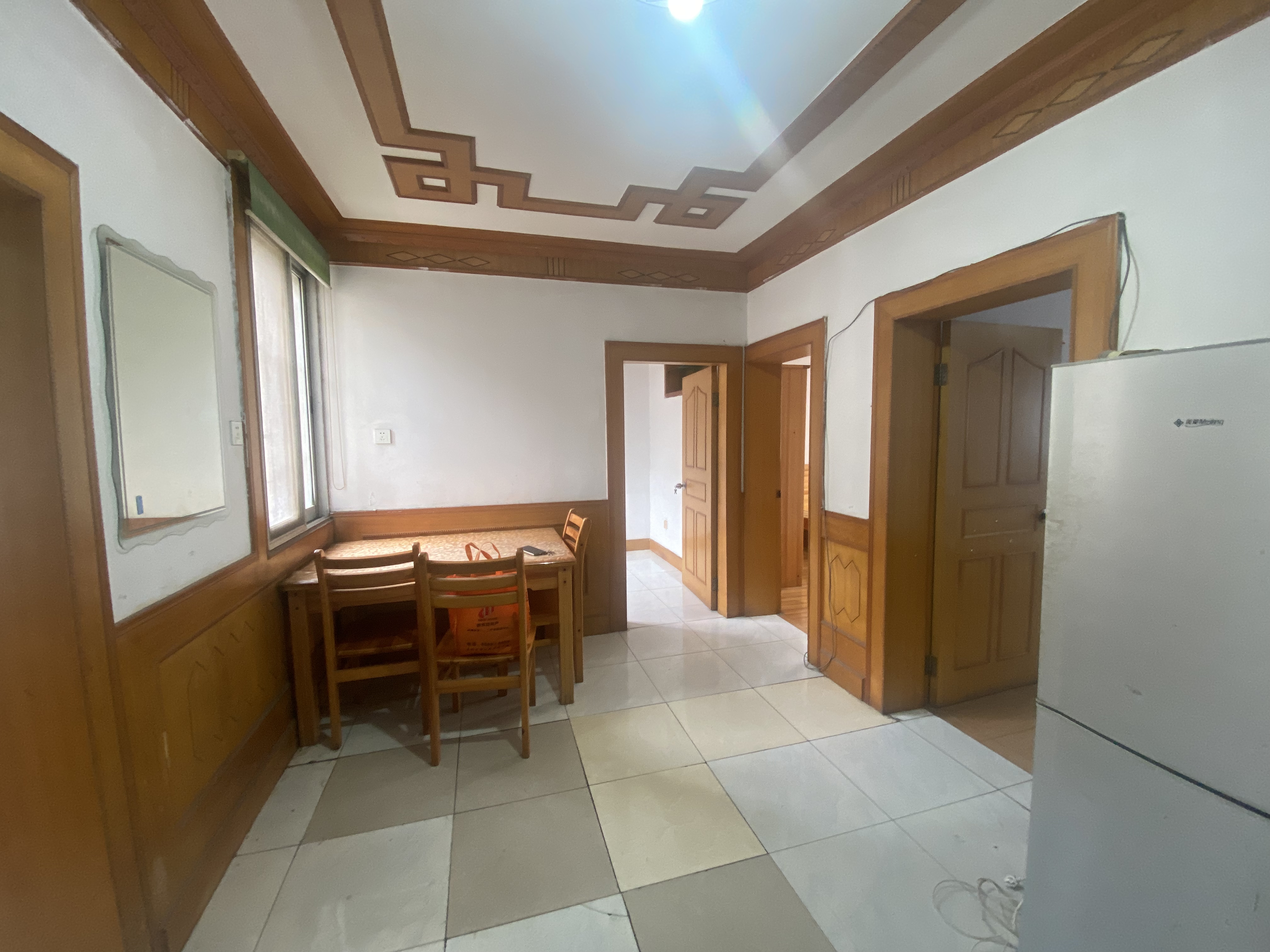 海港新村 3室1厅1卫 78.00m&sup2;