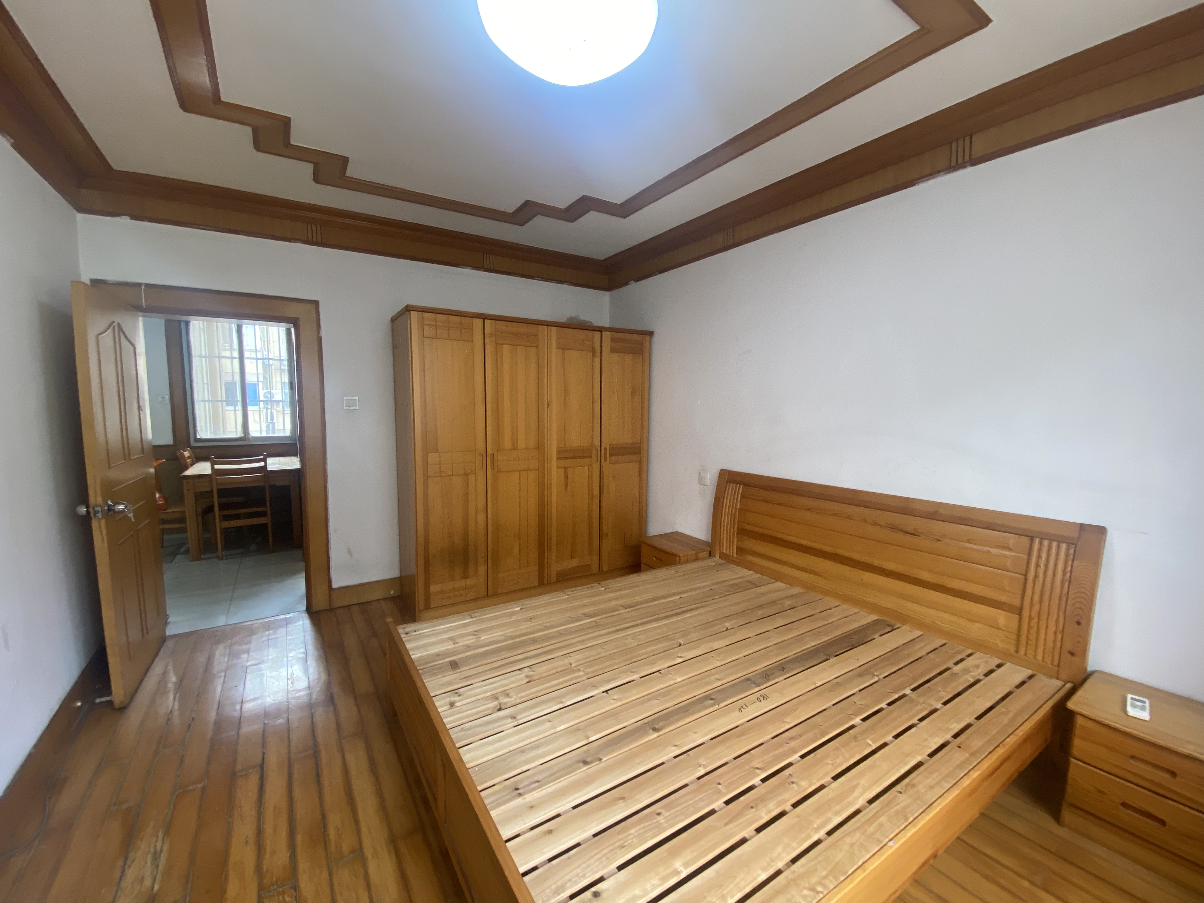 海港新村 3室1厅1卫 78.00m&sup2;