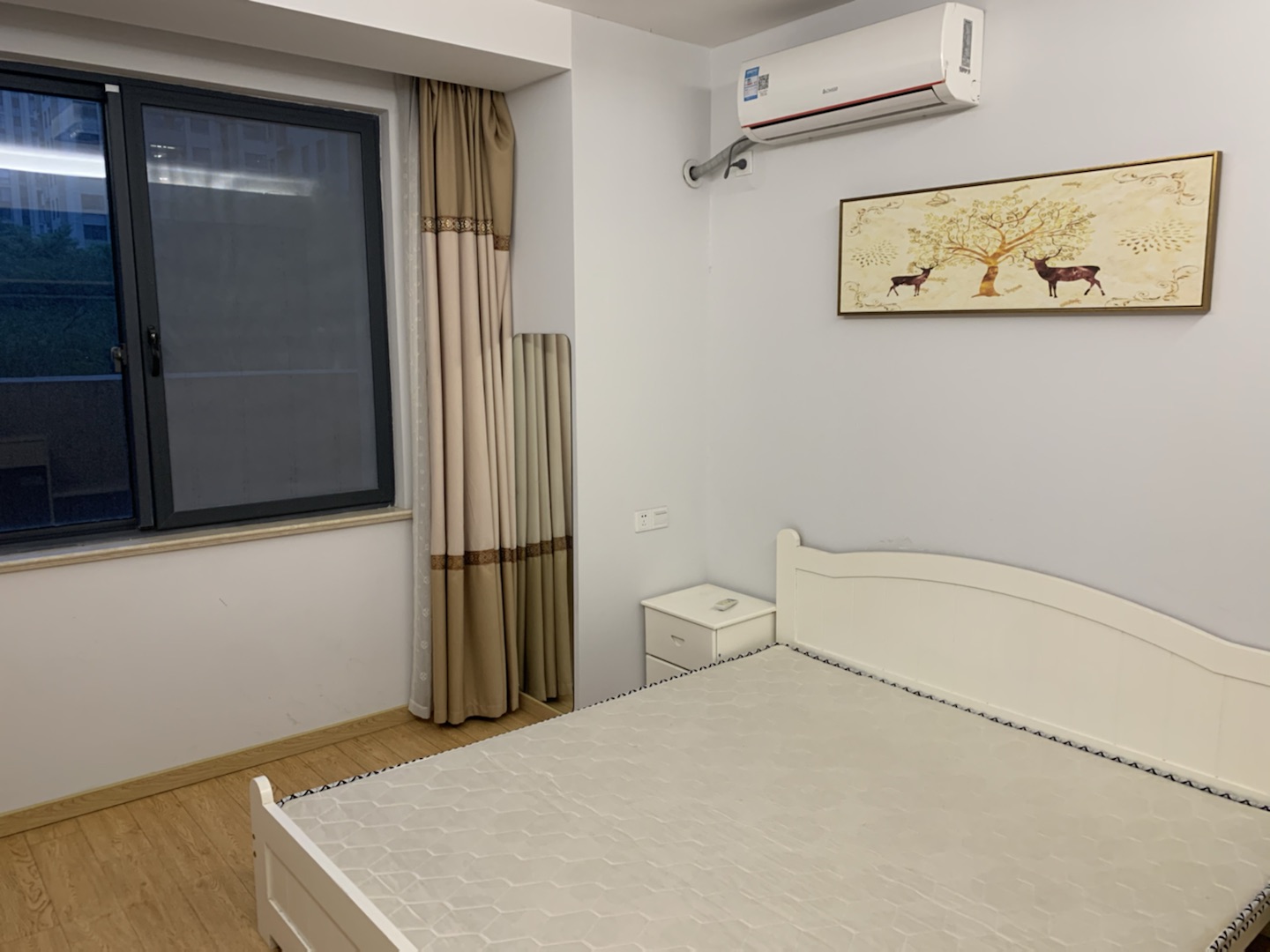 盛鑫 &middot;南湖學府 3室2厅1卫 93m&sup2;