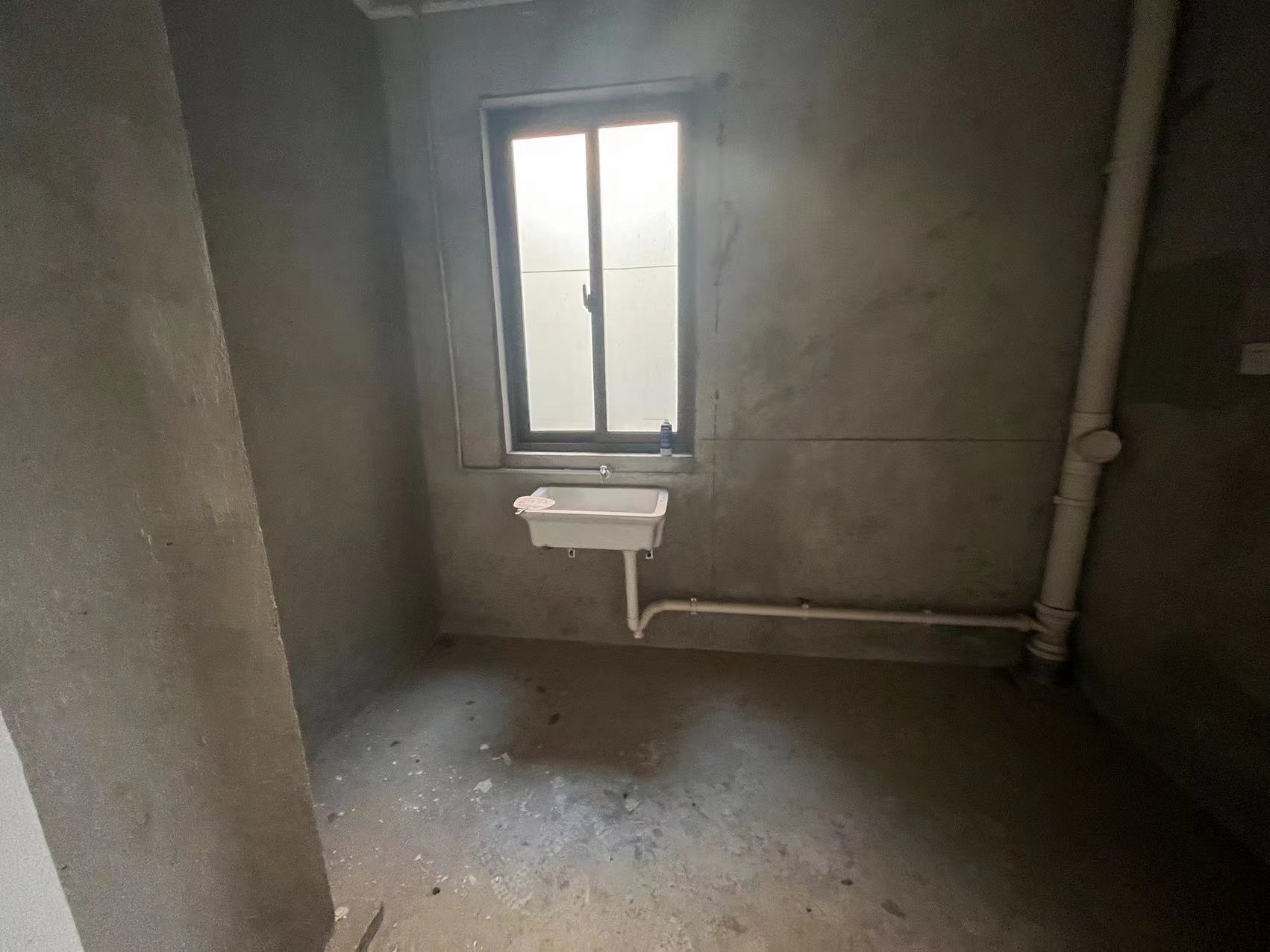 翠湖景苑 3室2厅1卫 94.00m&sup2;