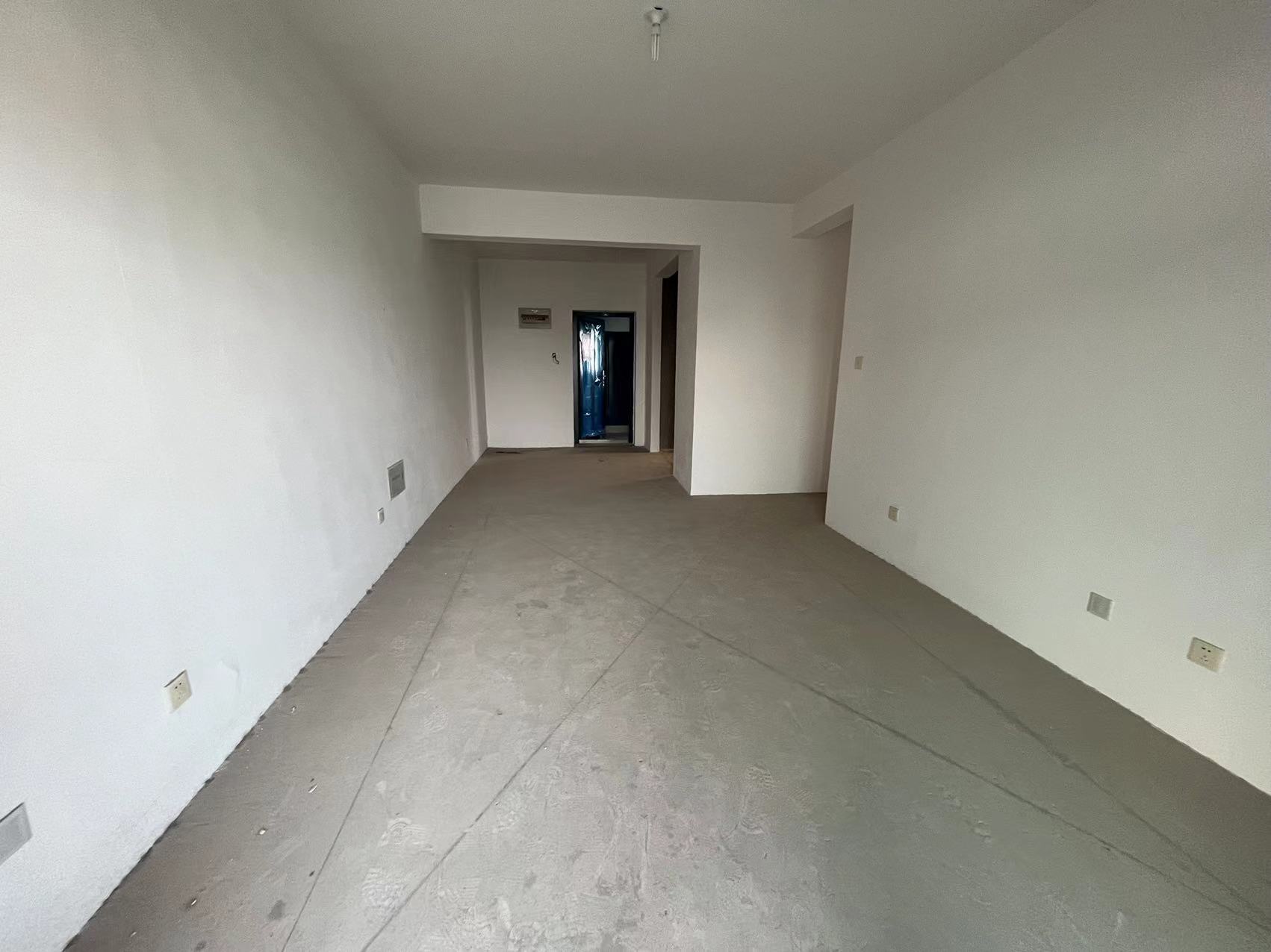 翠湖景苑 3室2厅1卫 94.00m²