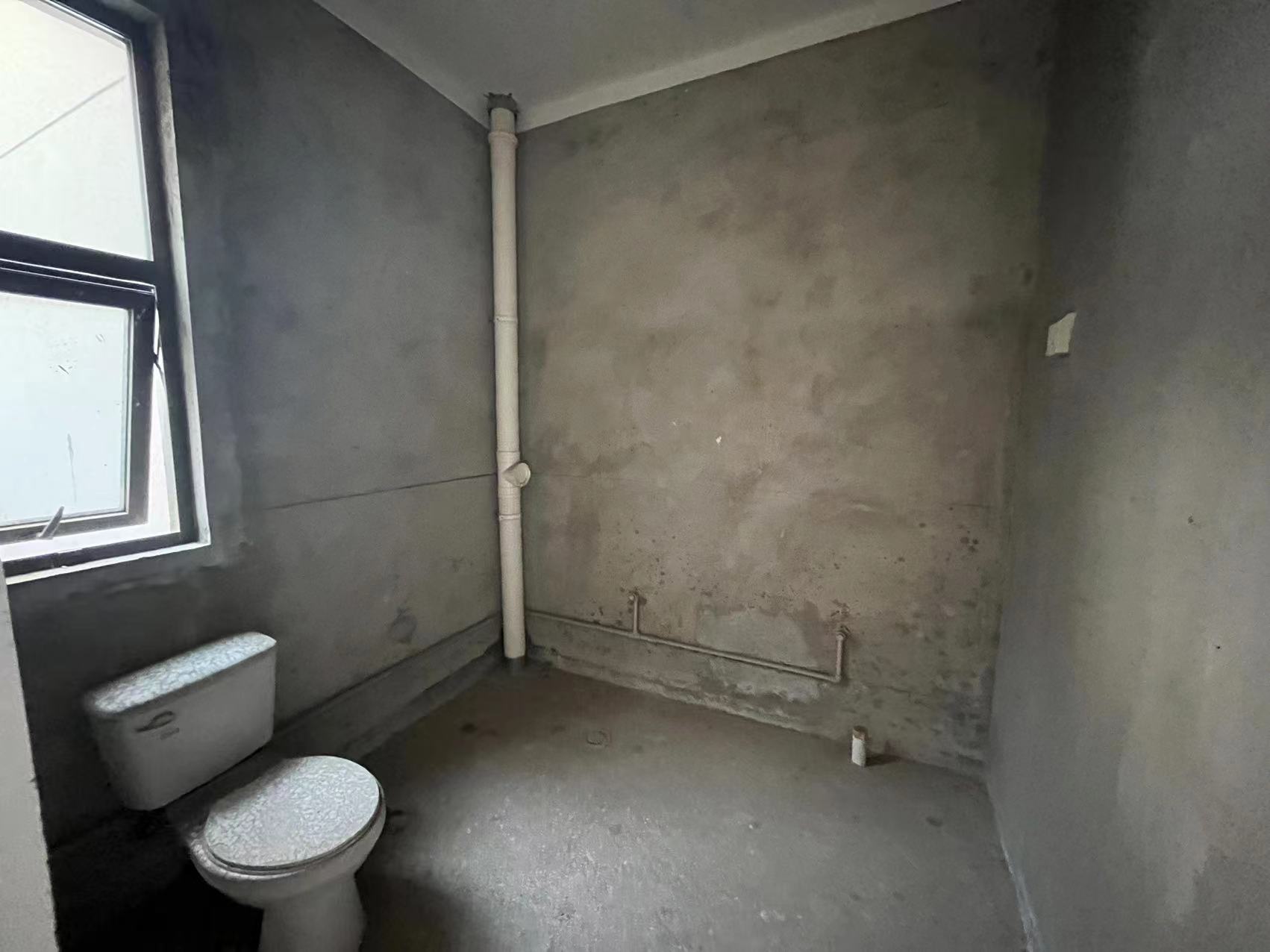 翠湖景苑 3室2厅1卫 94.00m&sup2;