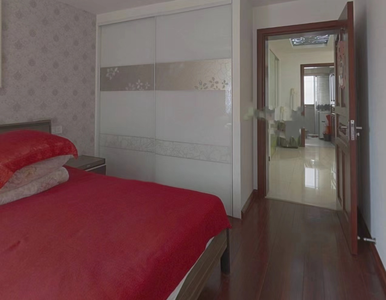 小石桥花苑 3室2厅2卫 135m&sup2;