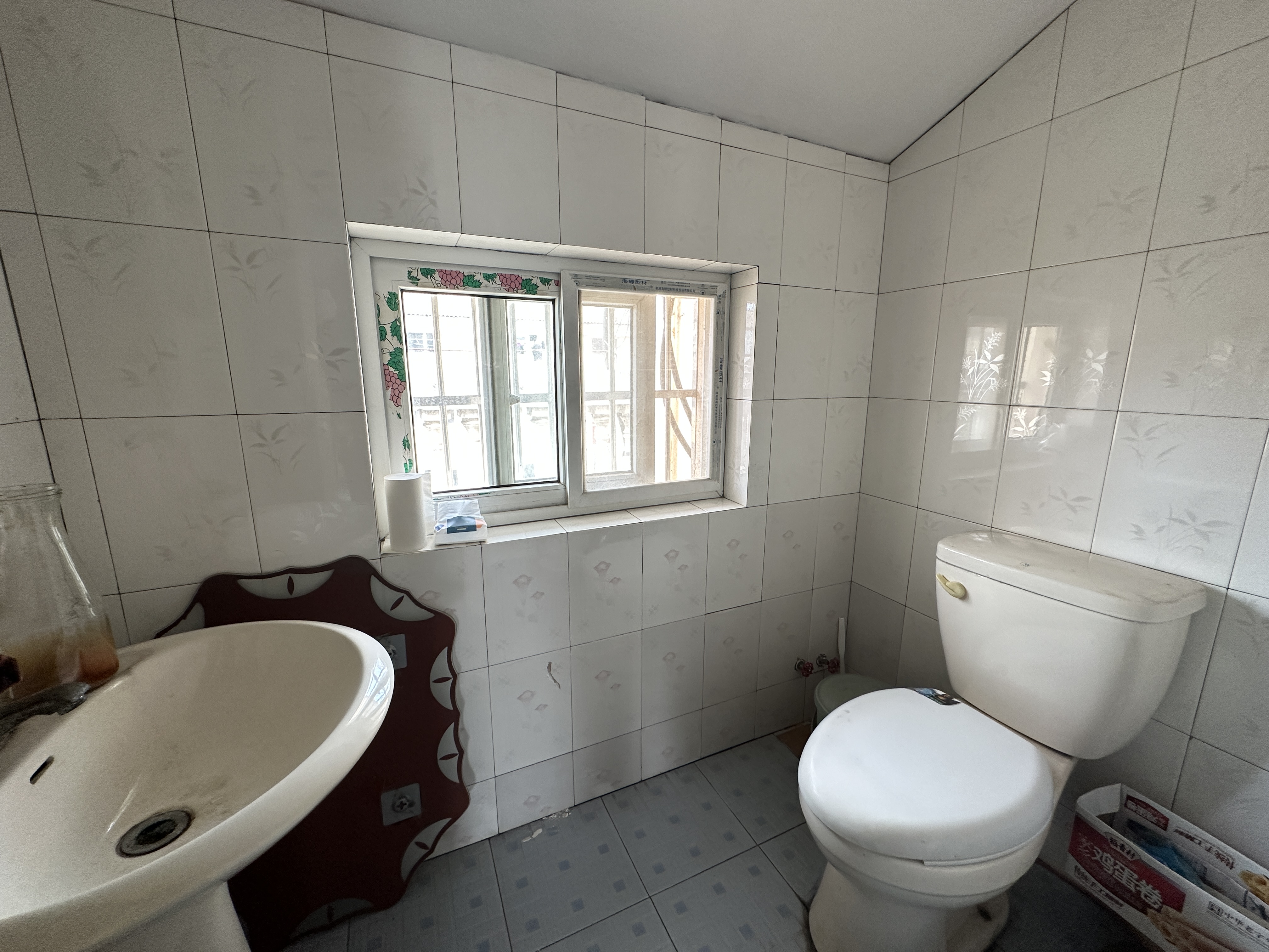 新开苑 4室2厅2卫 87.00m&sup2;