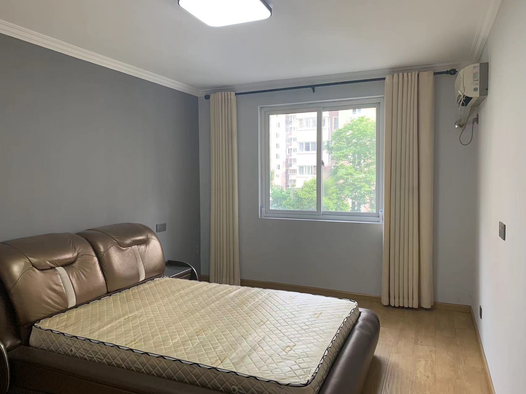 和谐汇景新苑 4室2厅1卫 130m&sup2;