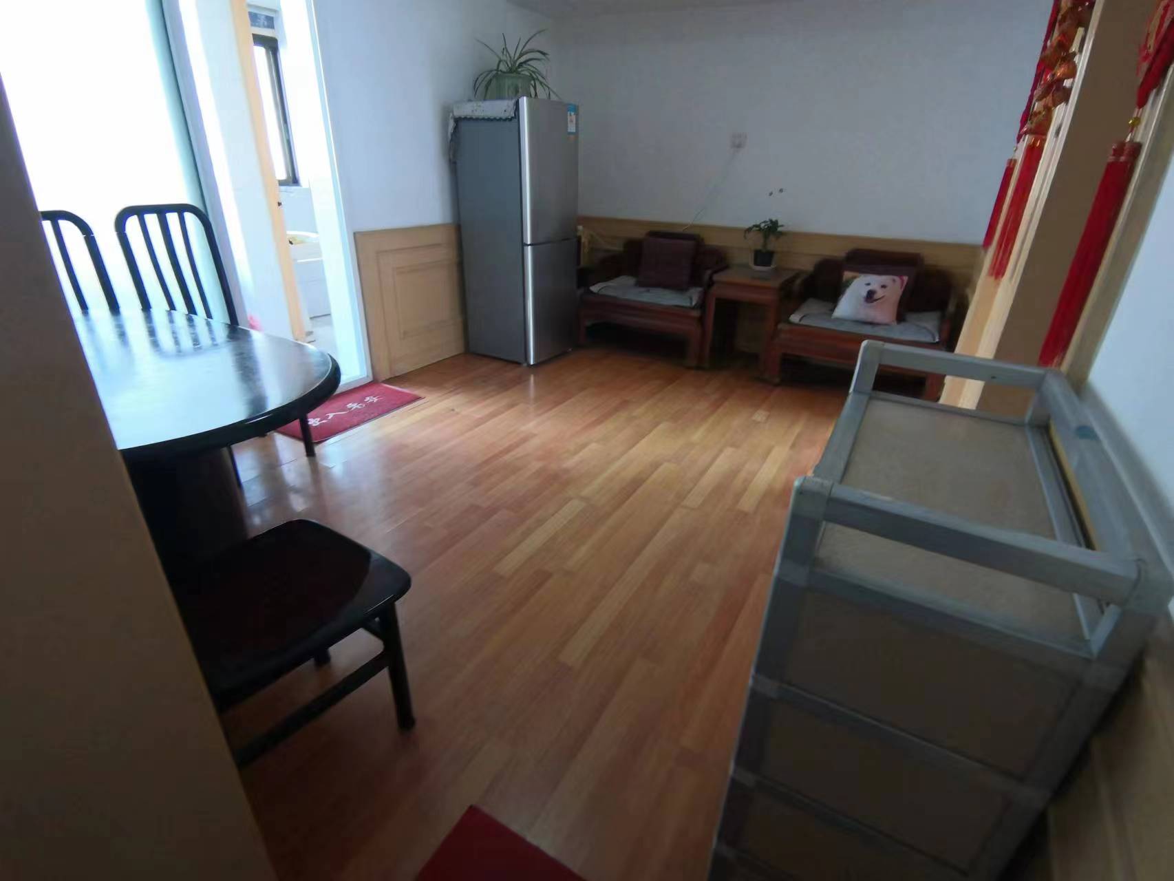 八角亭东一区 2室2厅1卫 72m&sup2;
