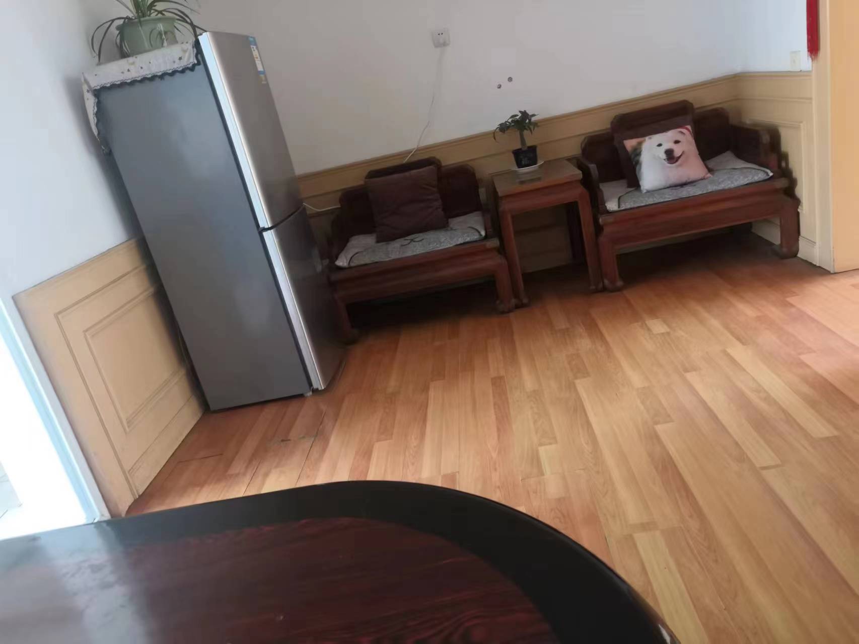 八角亭东一区 2室2厅1卫 72m&sup2;