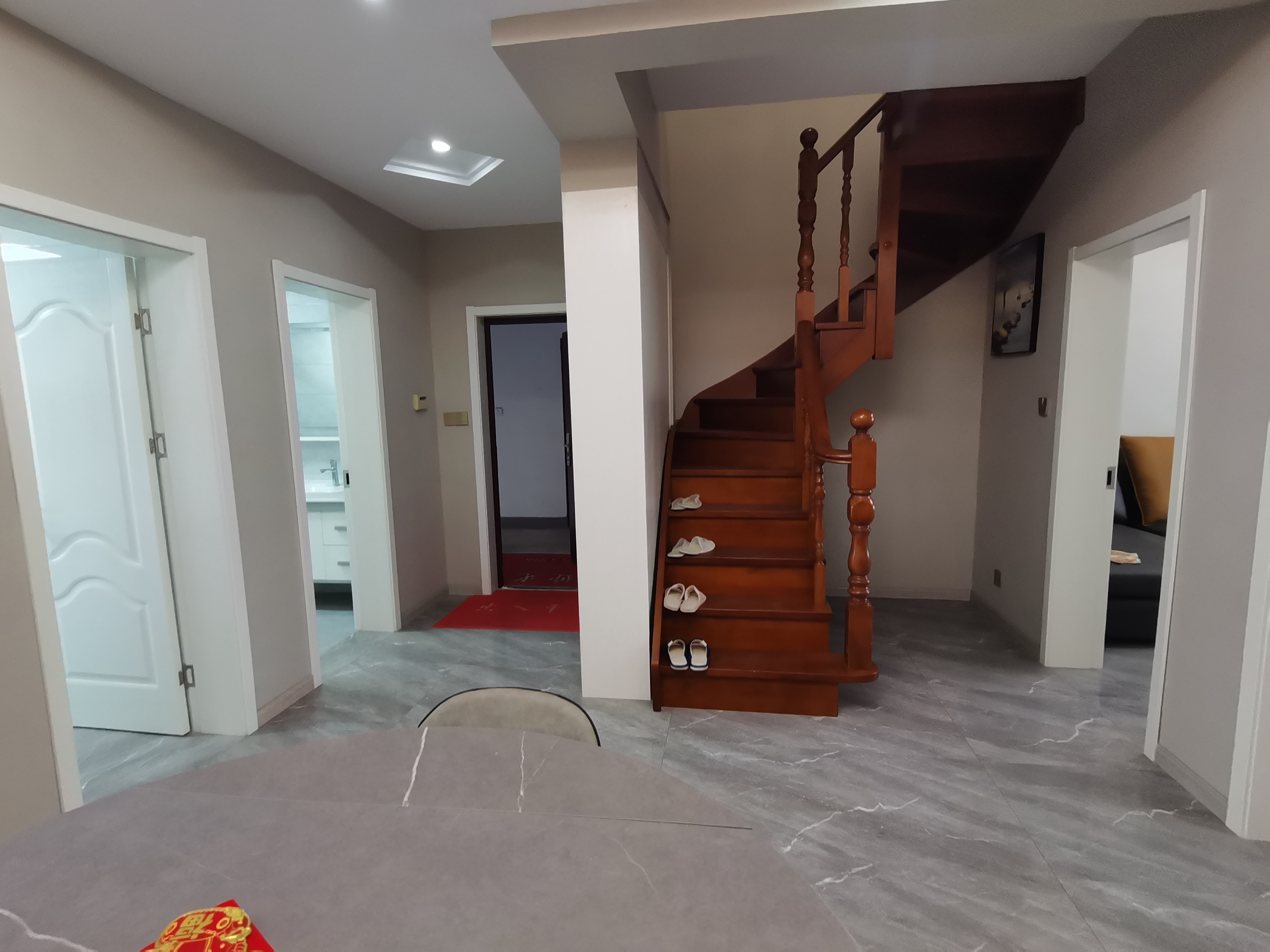 天香苑 3室2厅2卫 80.00m&sup2;