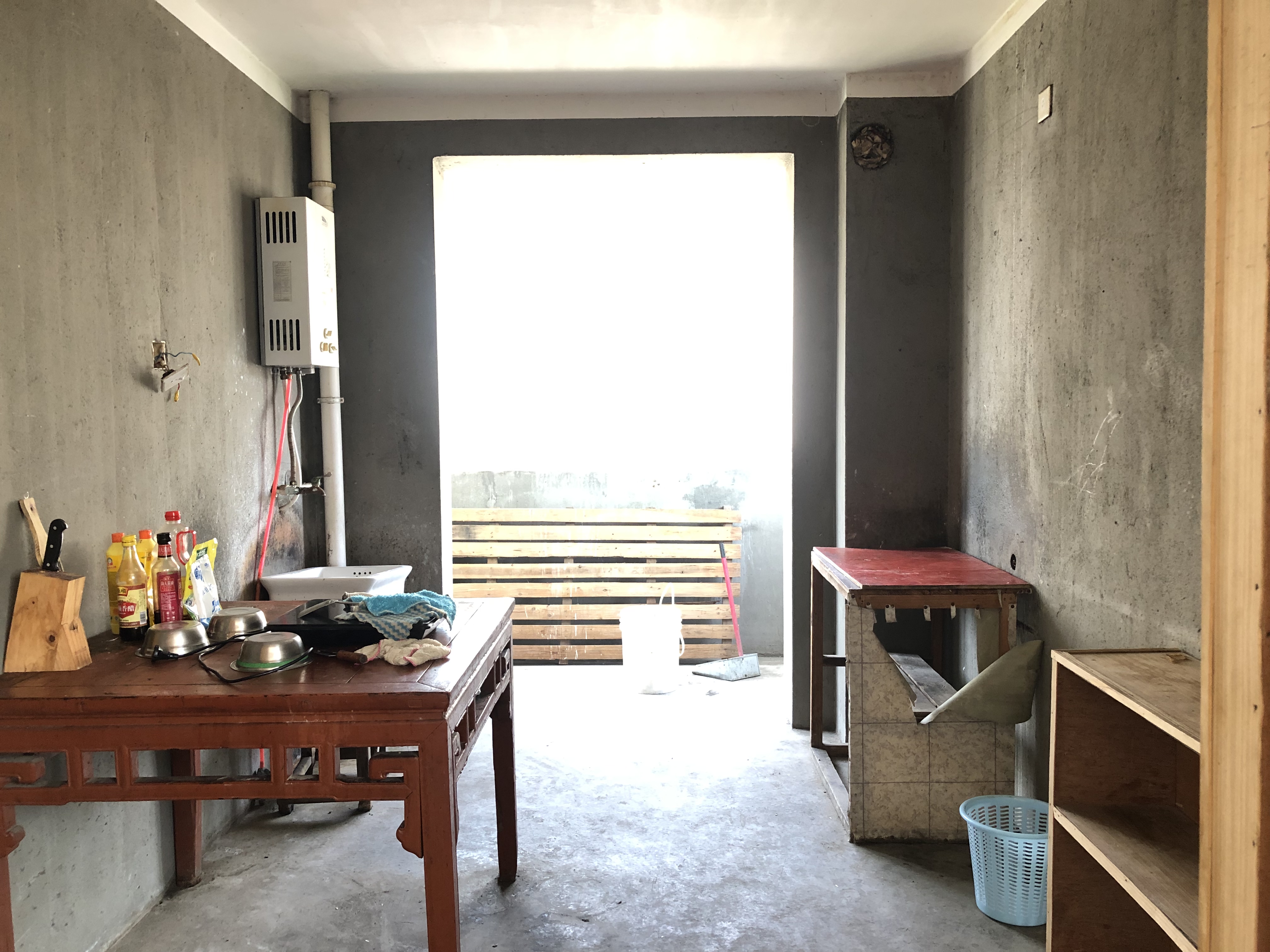 滨河东城 3室2厅1卫 130m&sup2;