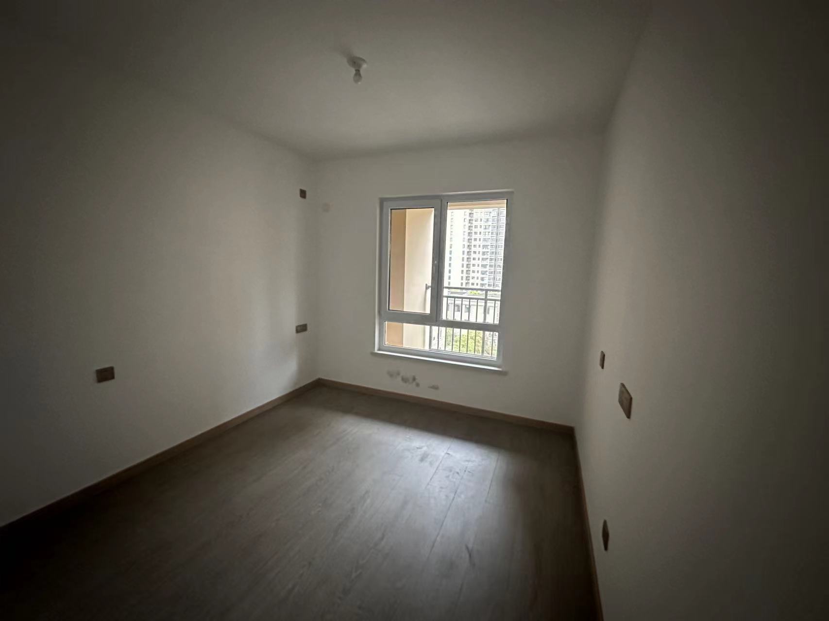 世茂九龙庭 3室2厅2卫 126m&sup2;