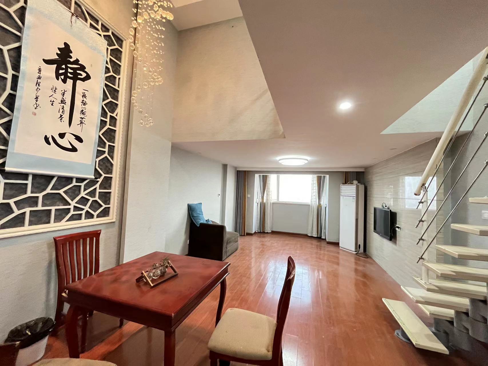 金海岸国际广场 2室2厅2卫 75.00m²