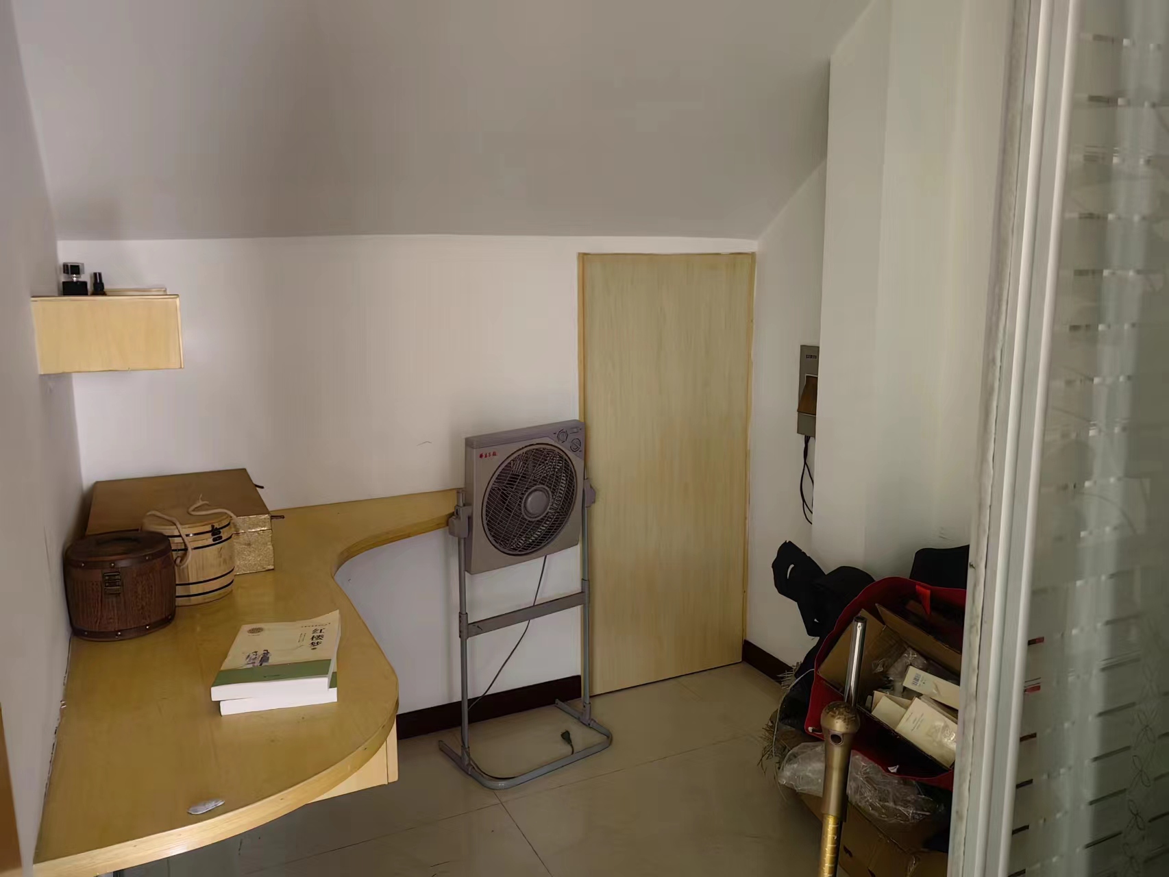 天山花苑 2室2厅1卫 100.6m&sup2;