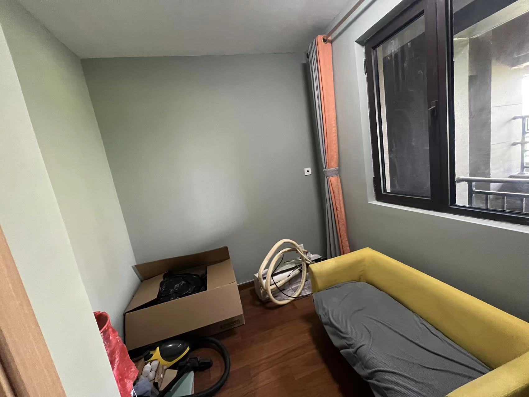 观澜台 3室2厅1卫 102m&sup2;