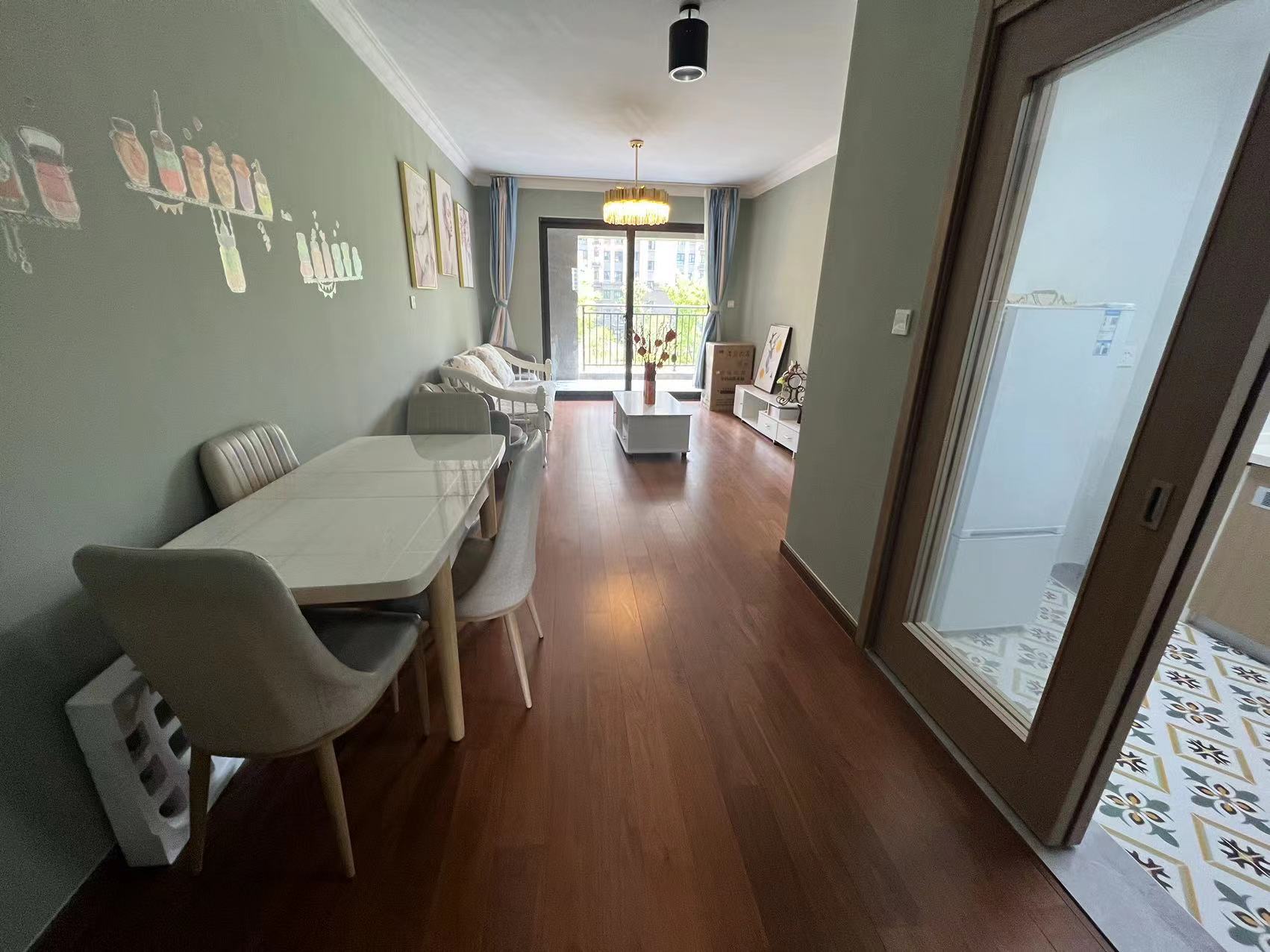 观澜台 3室2厅1卫 102m&sup2;