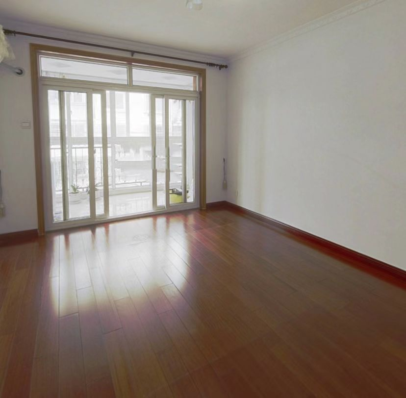 锦绣花园 3室2厅1卫 122.42m&sup2;