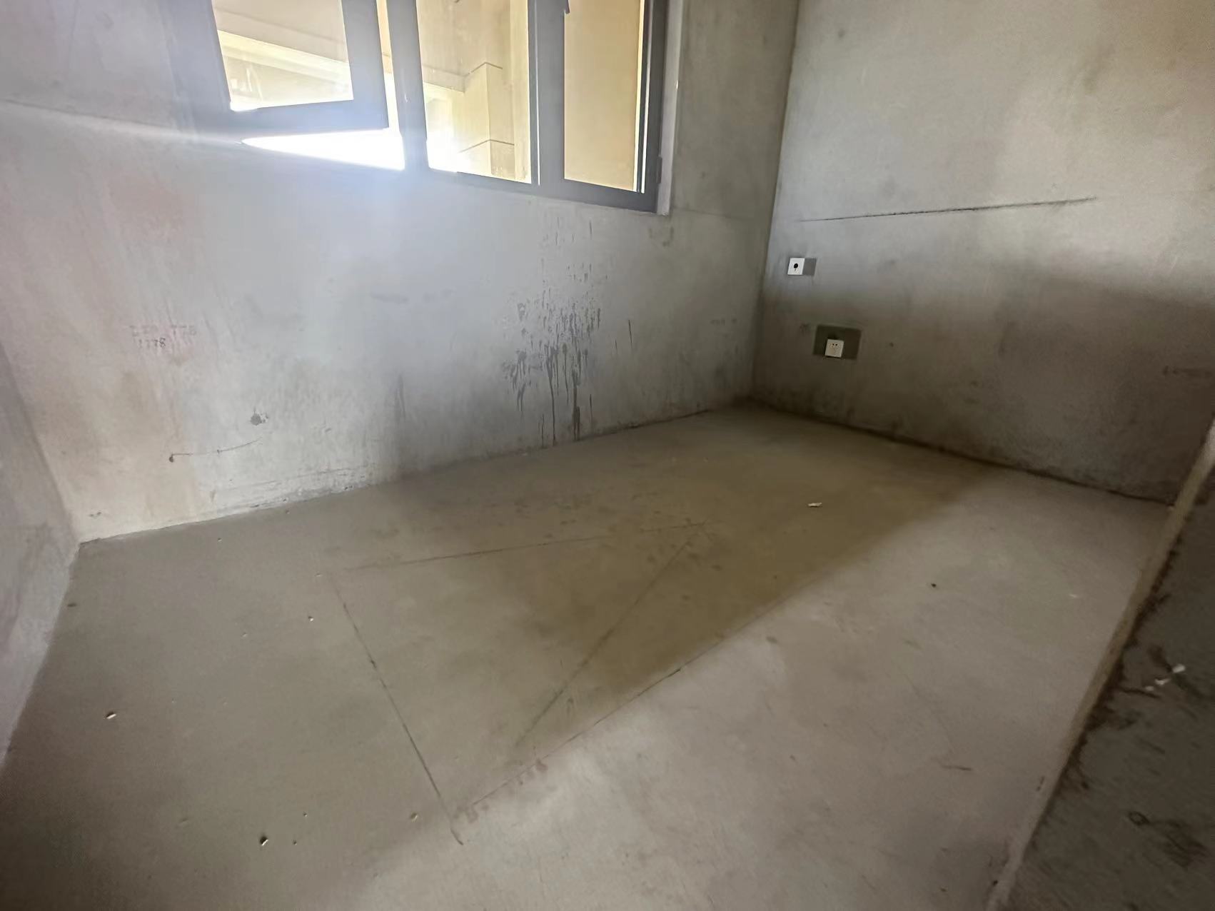 观澜台 3室2厅1卫 102.00m&sup2;