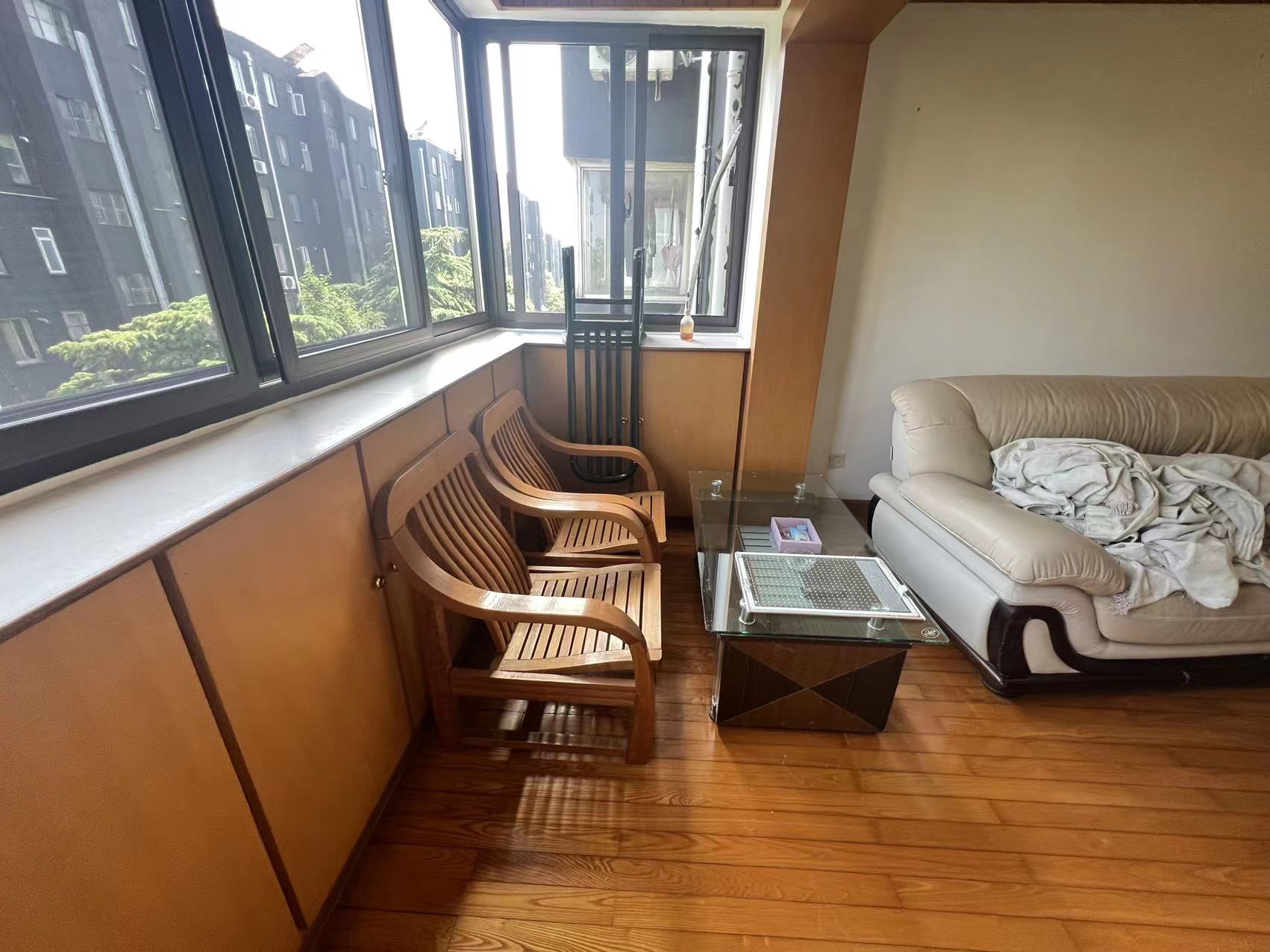 北濠桥东村 3室2厅1卫 110m&sup2;
