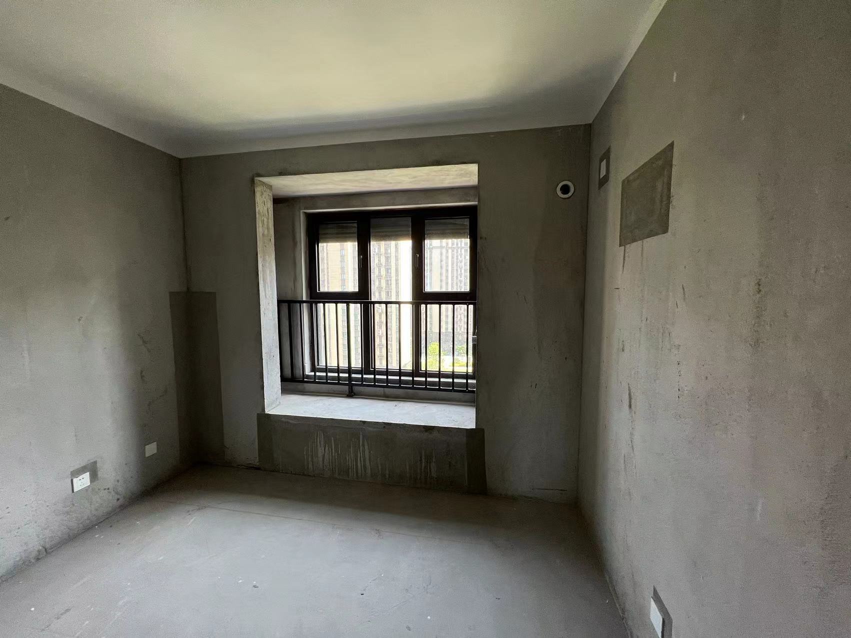 观澜台 3室2厅2卫 120m&sup2;