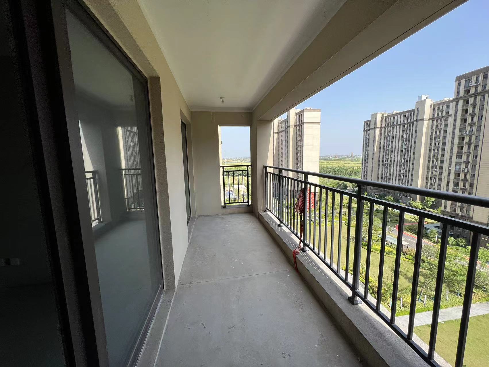 观澜台 3室2厅2卫 120m&sup2;