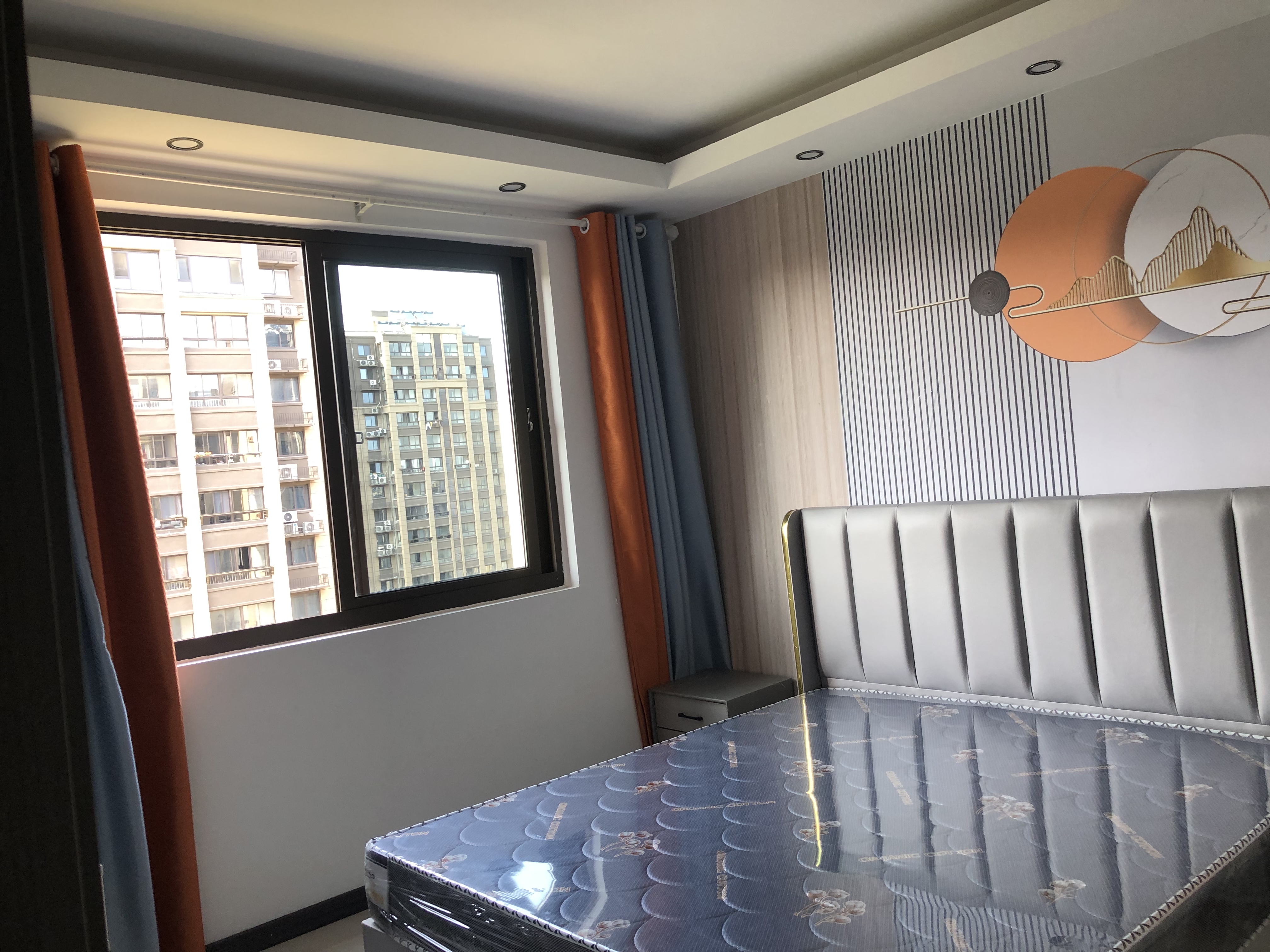 兴石花园 3室2厅2卫 140m&sup2;