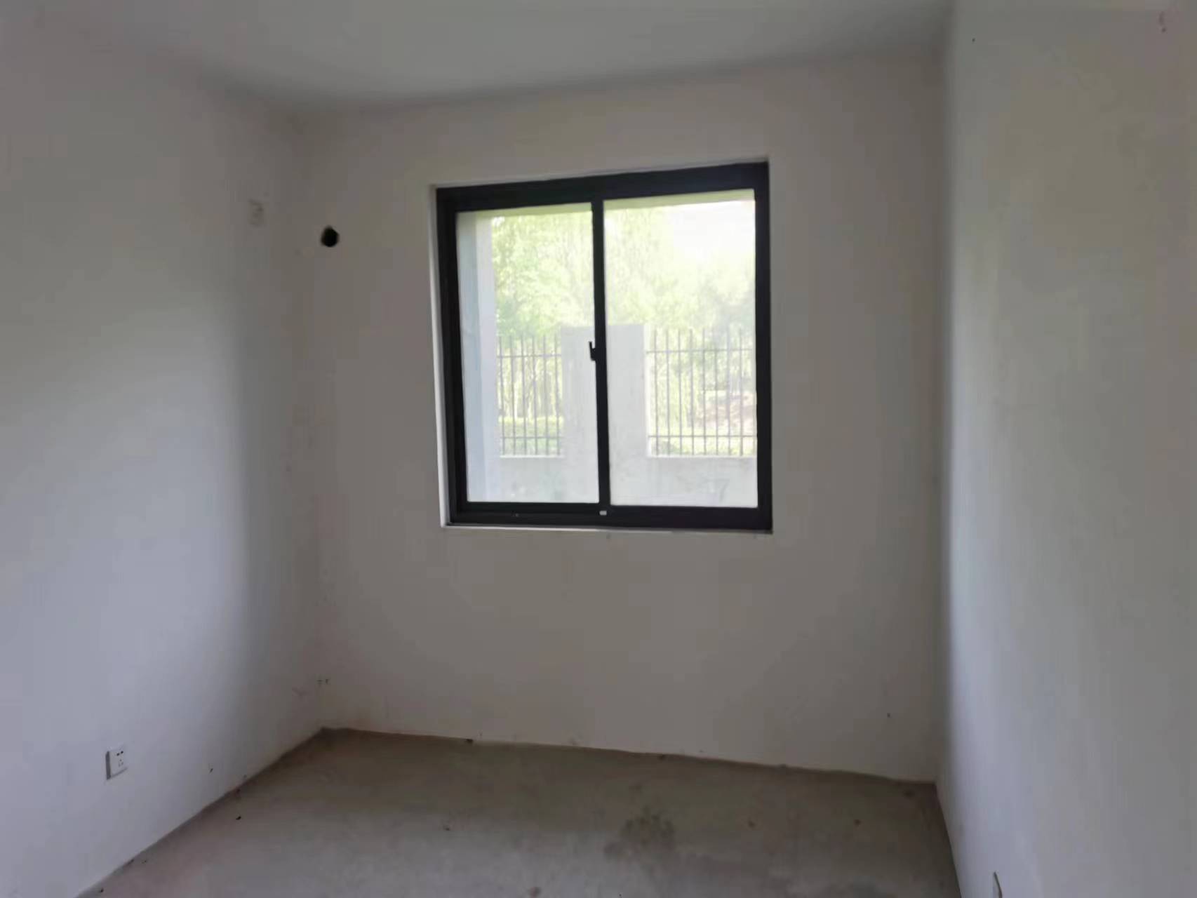 书香华府小区 3室2厅1卫 110m&sup2;