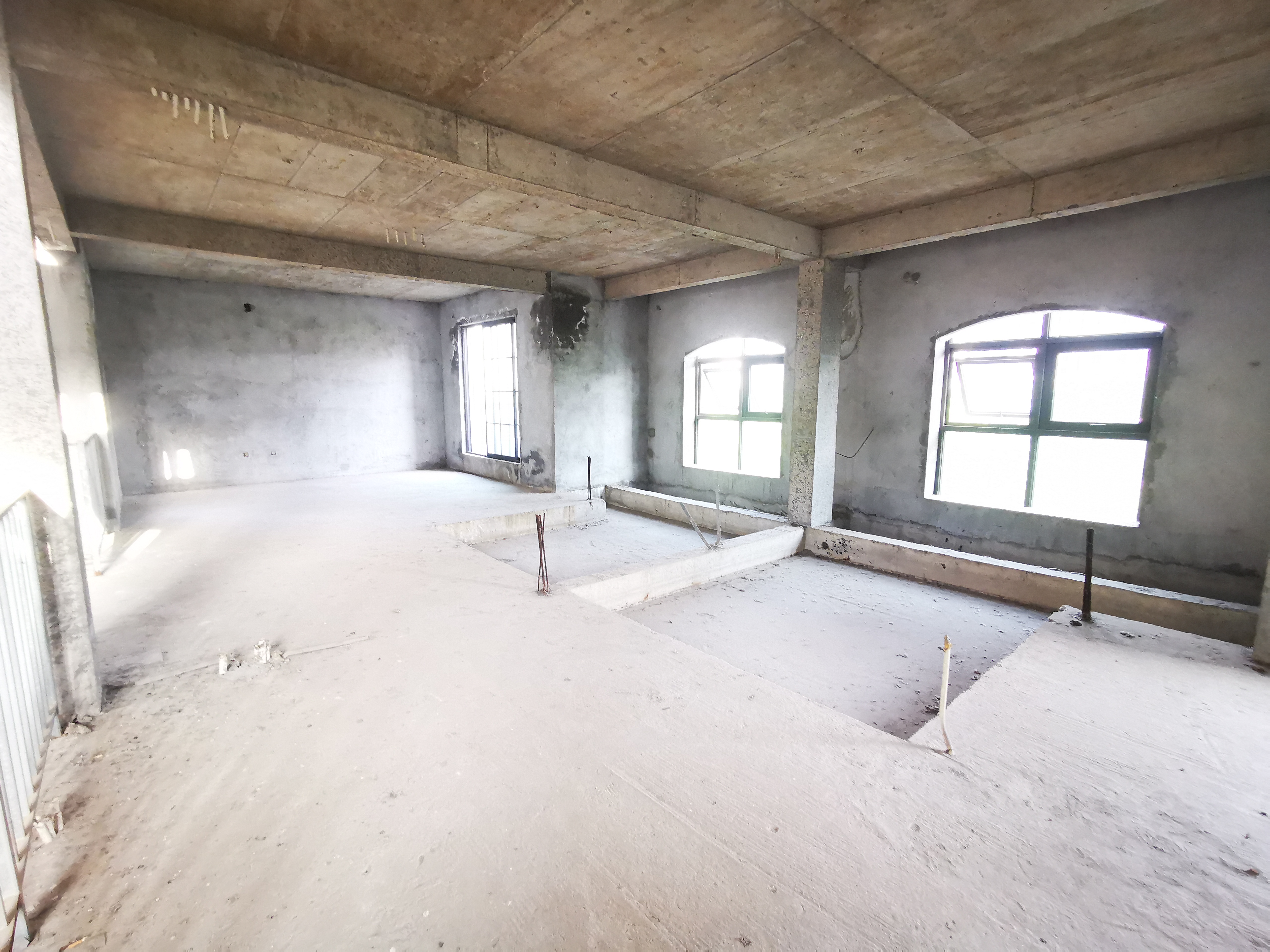 水榭花城 5室3厅3卫 486m&sup2;