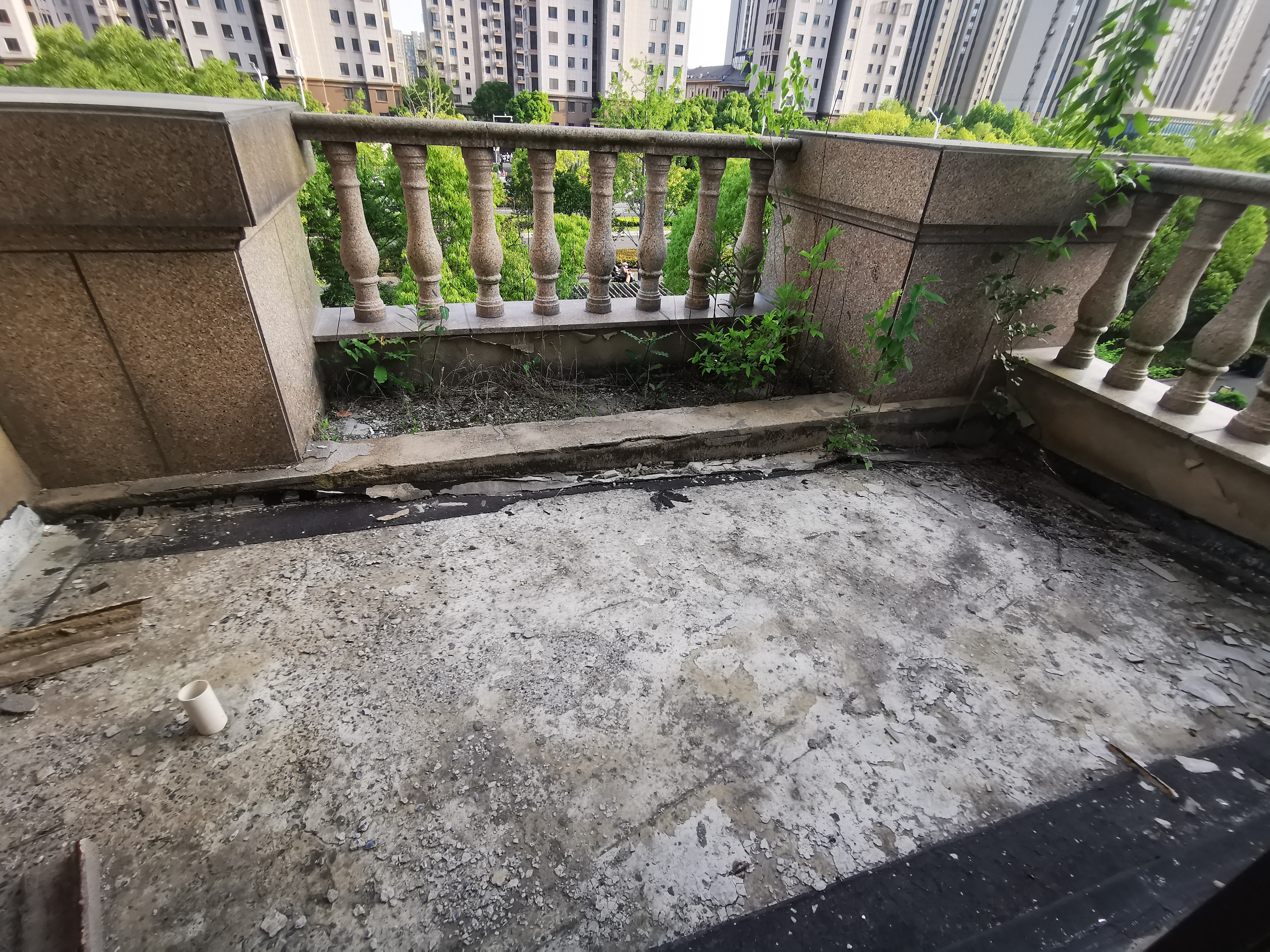 水榭花城 5室3厅3卫 486m&sup2;