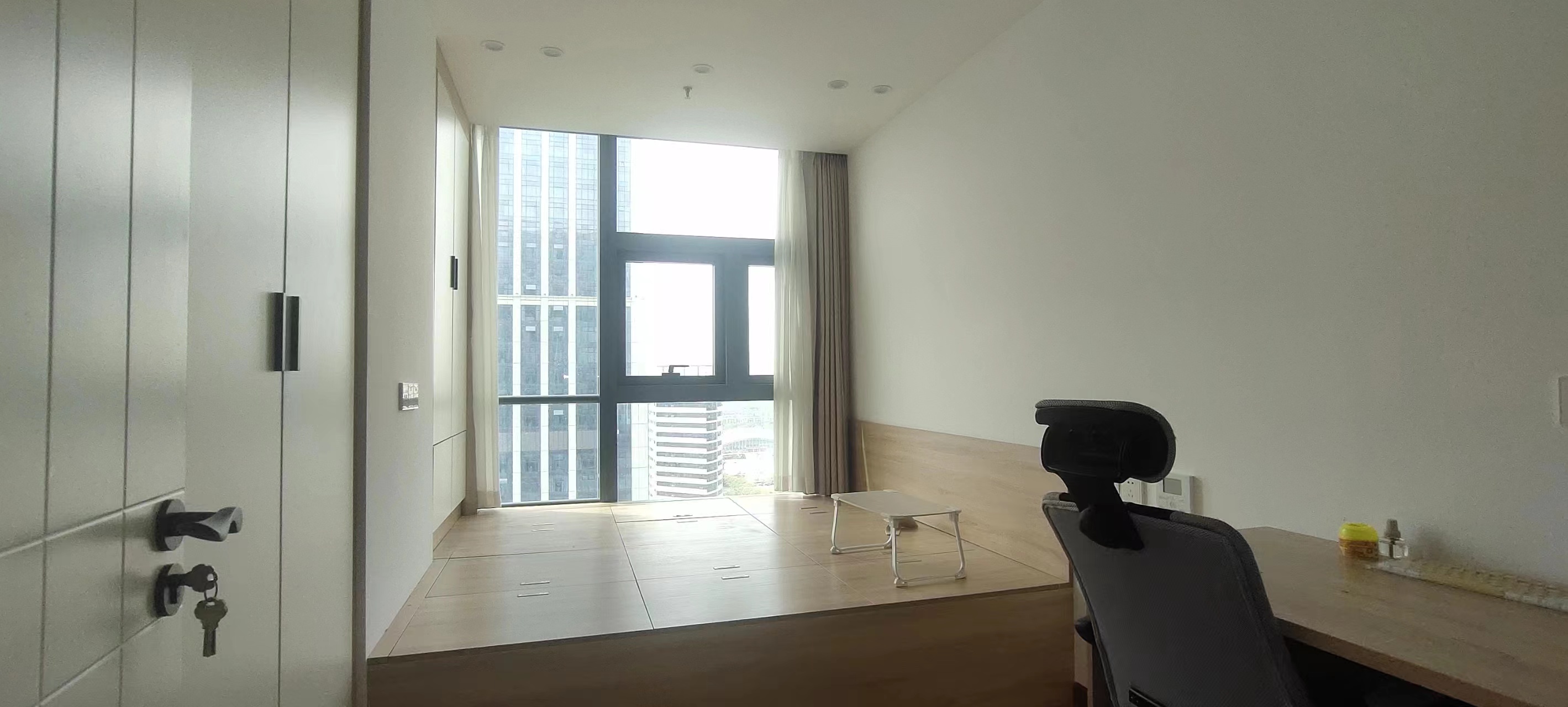 凤凰文化广场 3室2厅2卫 118.00m&sup2;