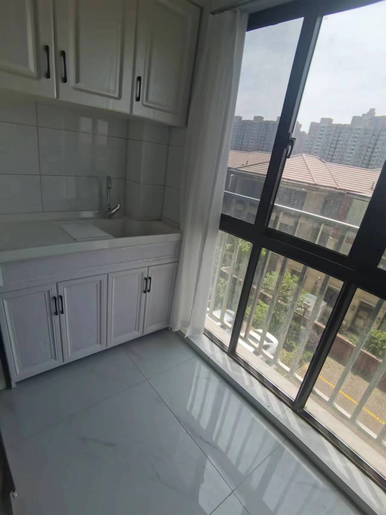 景瑞御府 3室2厅1卫 93m&sup2;