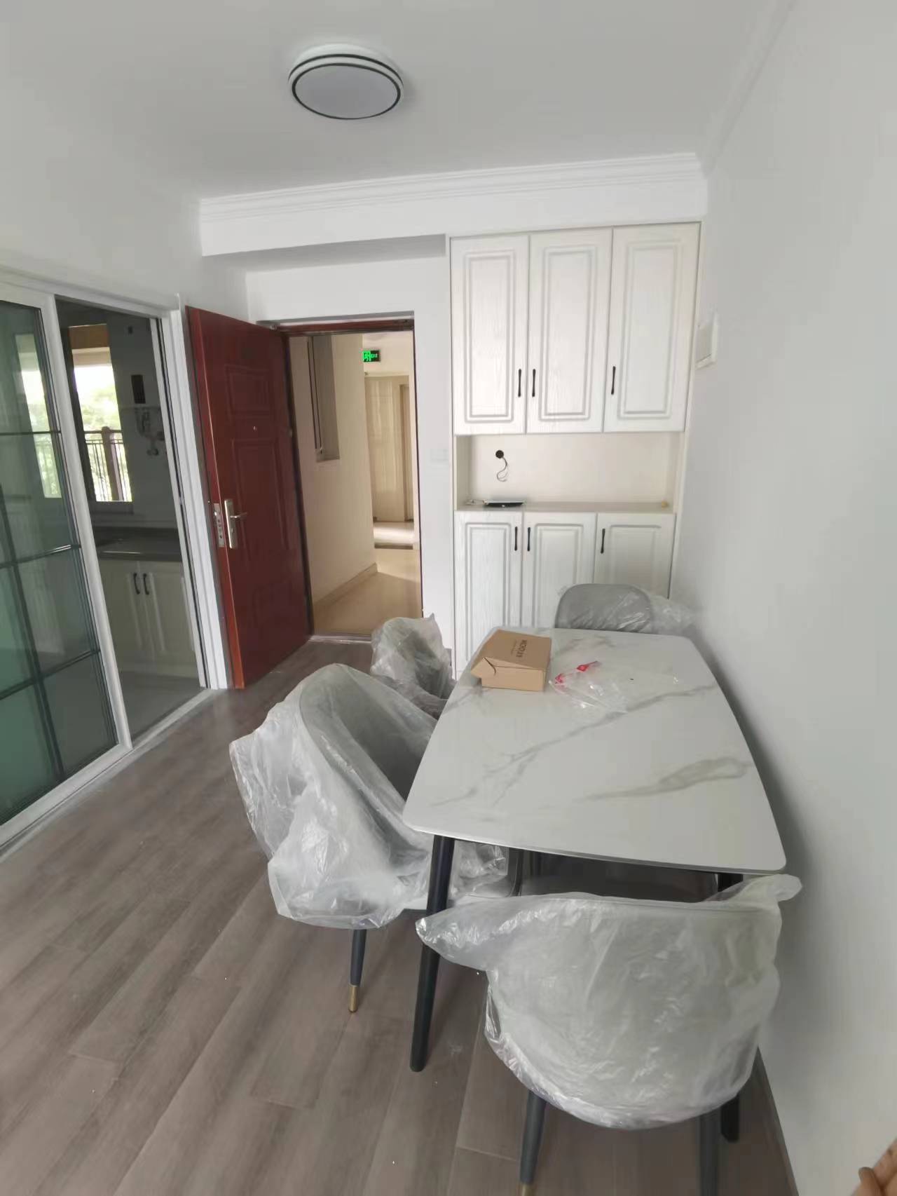 景瑞御府 3室2厅1卫 93m&sup2;